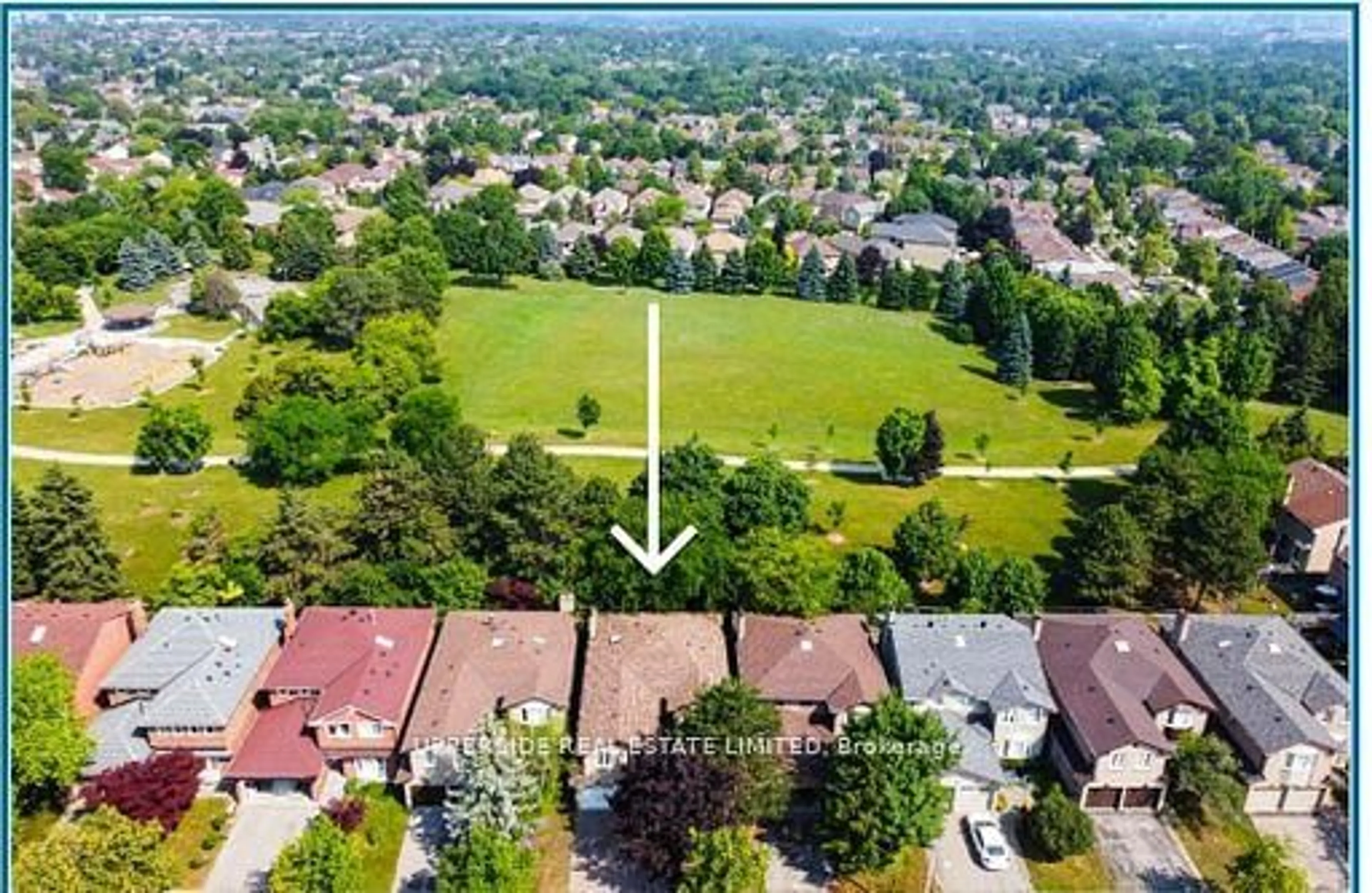 A pic from outside/outdoor area/front of a property/back of a property/a pic from drone, unknown for 646 York Hill Blvd, Vaughan Ontario L4J 5L8