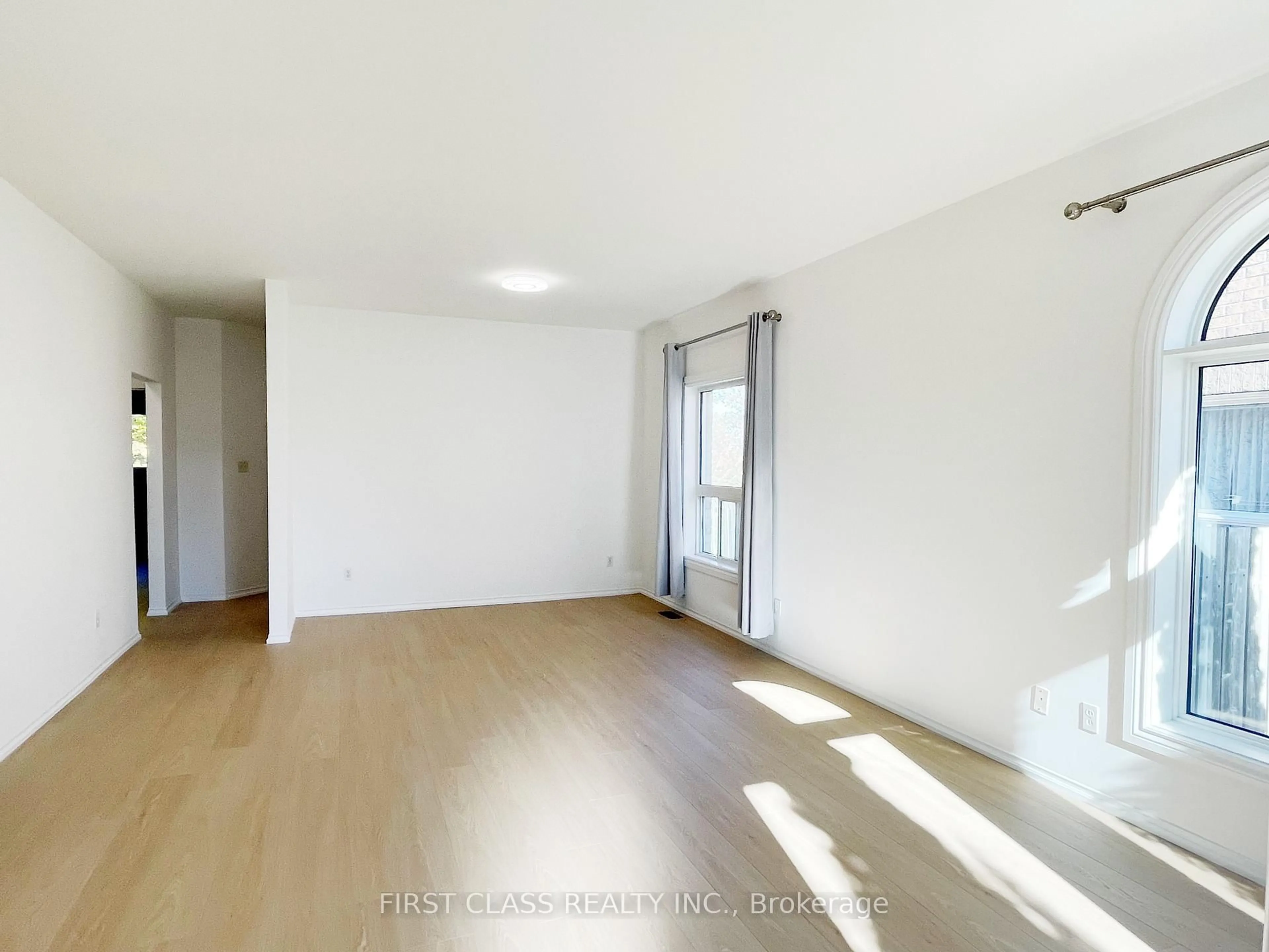 A pic of a room for 1905 Webster Blvd, Innisfil Ontario L9S 2A6