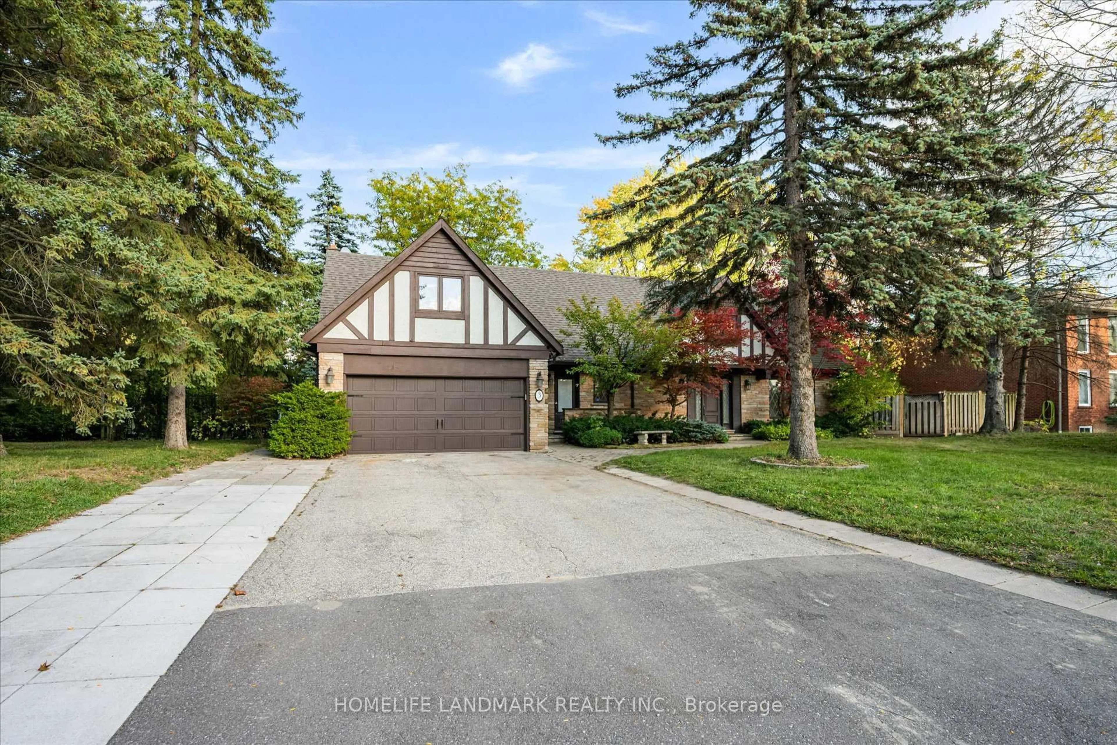 Home with brick exterior material, street for 3 Old English Lane, Markham Ontario L3T 2T8