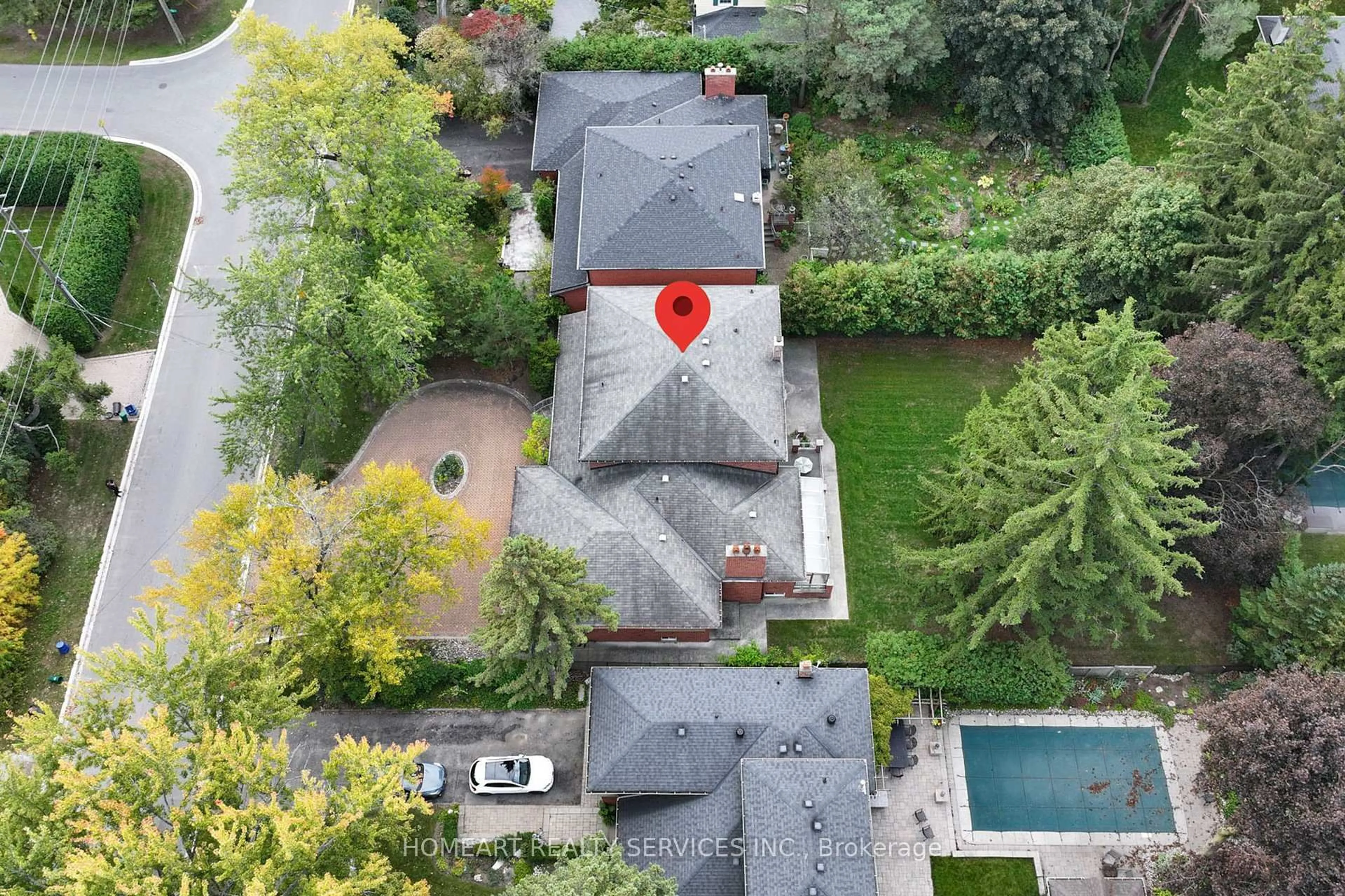 A pic from outside/outdoor area/front of a property/back of a property/a pic from drone, unknown for 36 Johnson St, Markham Ontario L3T 2N7