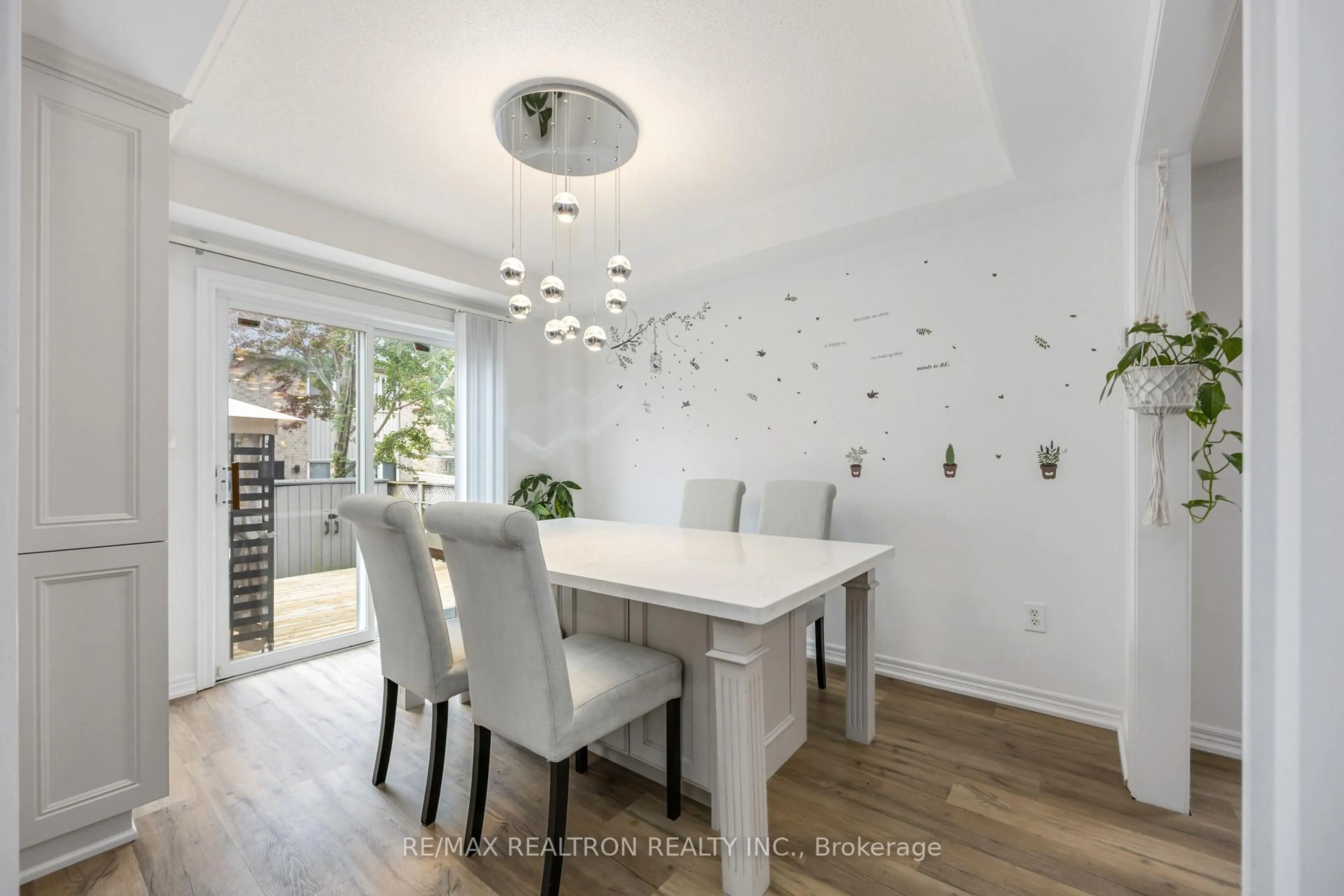 Dining room, unknown for 21 Hacienda Dr, Richmond Hill Ontario L4E 3X1