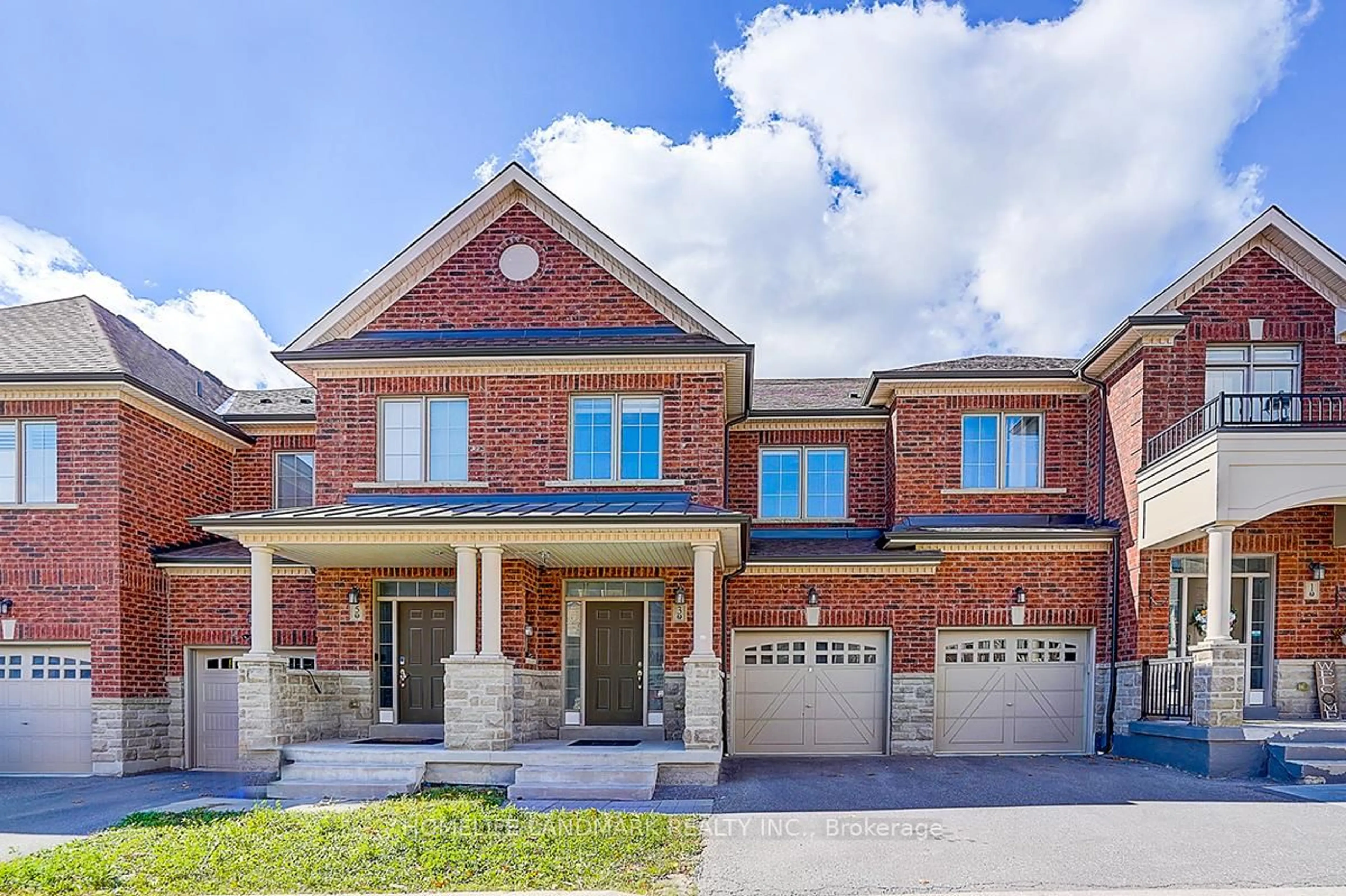 Home with brick exterior material, street for 3 Moonseed Lane, Richmond Hill Ontario L4E 1E7