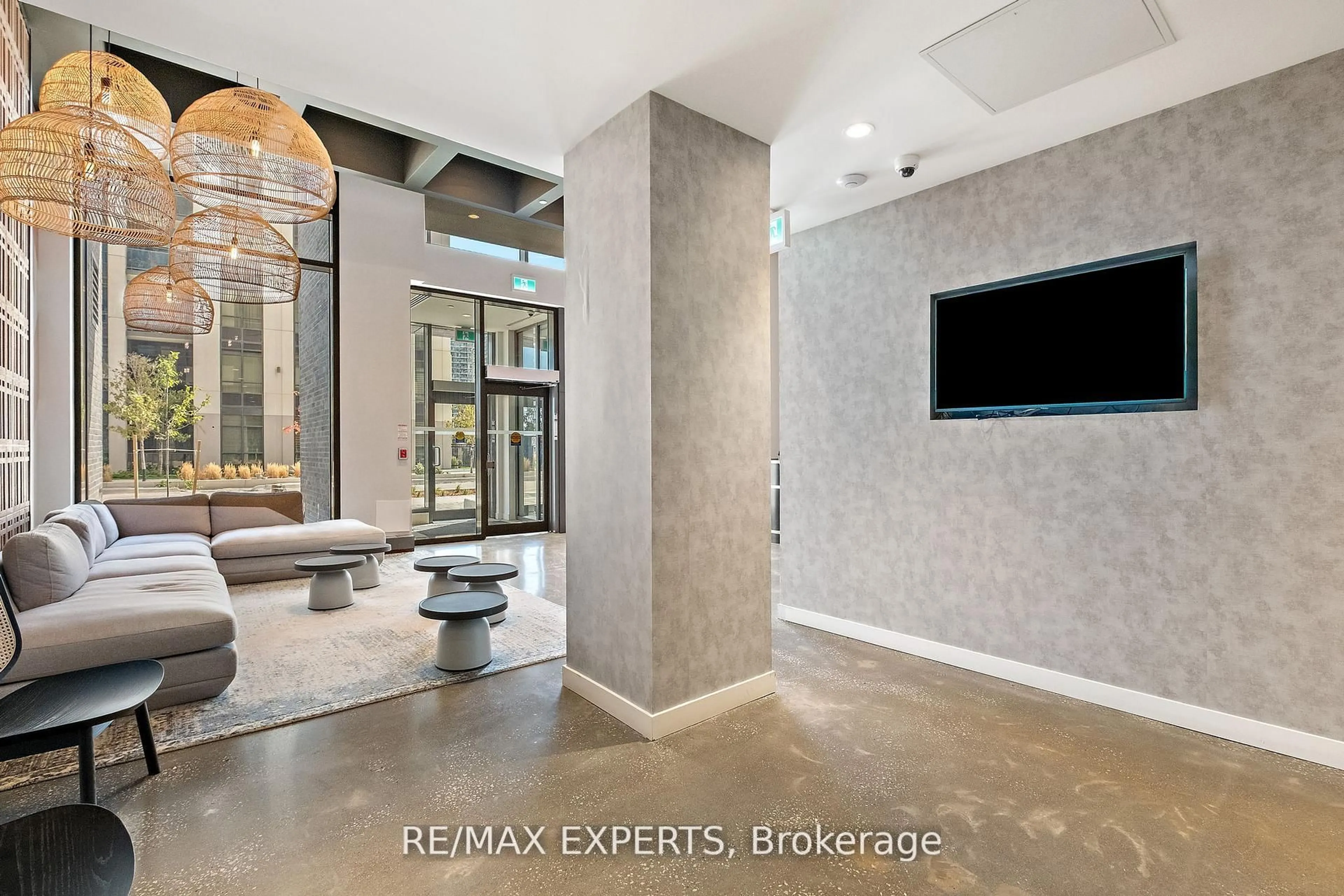 Unknown for 10 Abeja St #1414, Vaughan Ontario L4K 0R4
