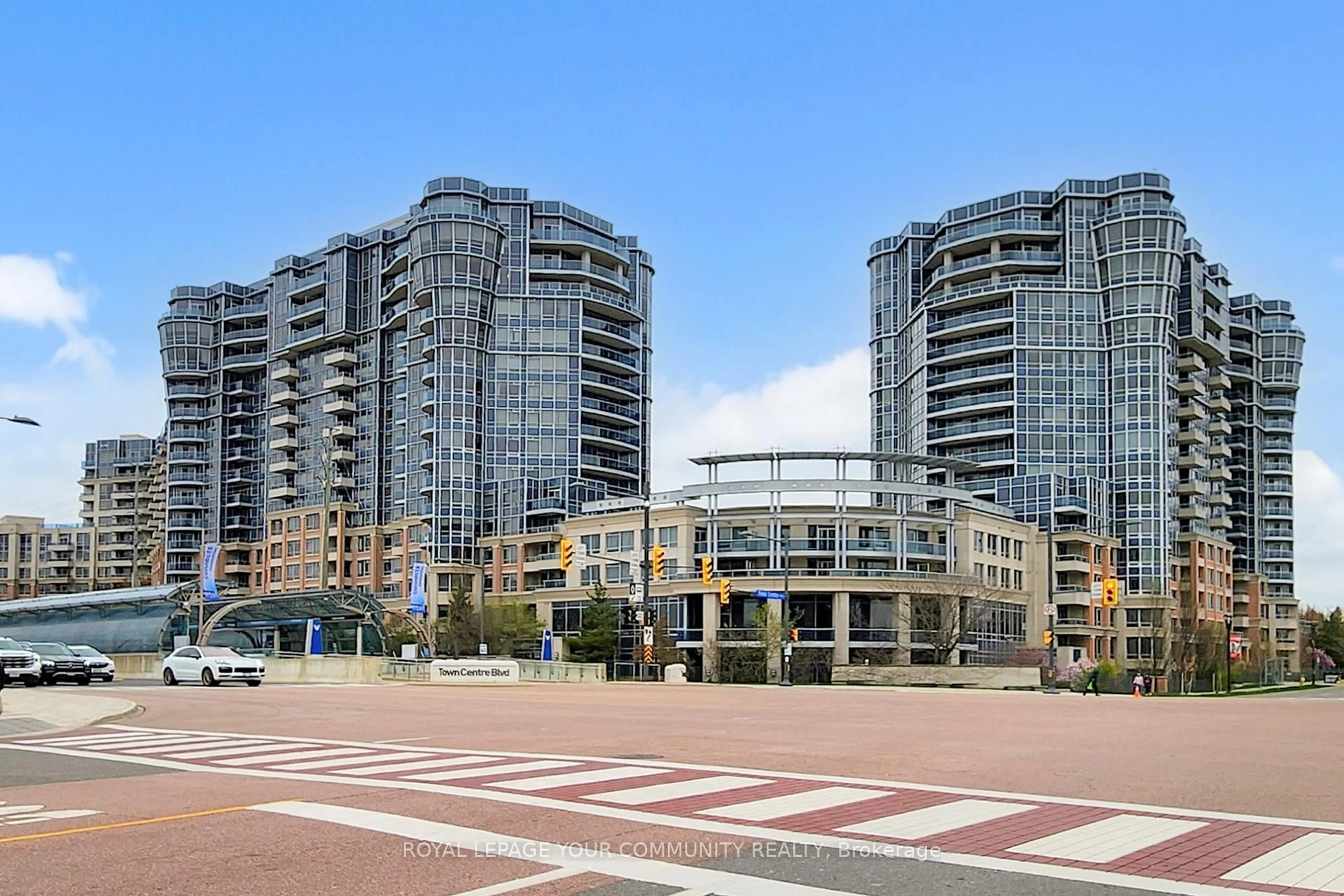 Patio, unknown for 23 Cox Blvd #962, Markham Ontario L3R 4G1