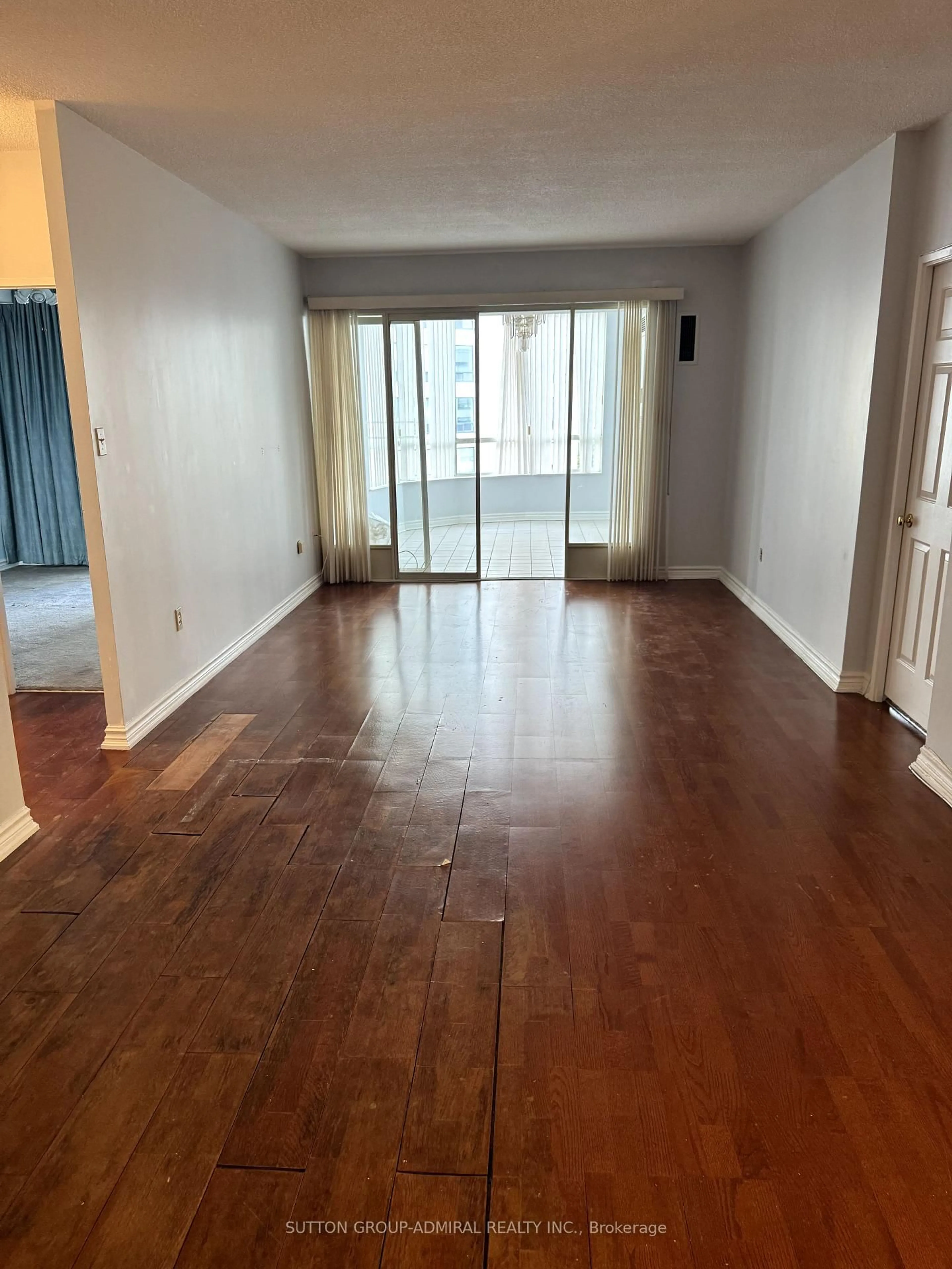 A pic of a room for 333 Clark Ave #711, Vaughan Ontario L4J 7K4