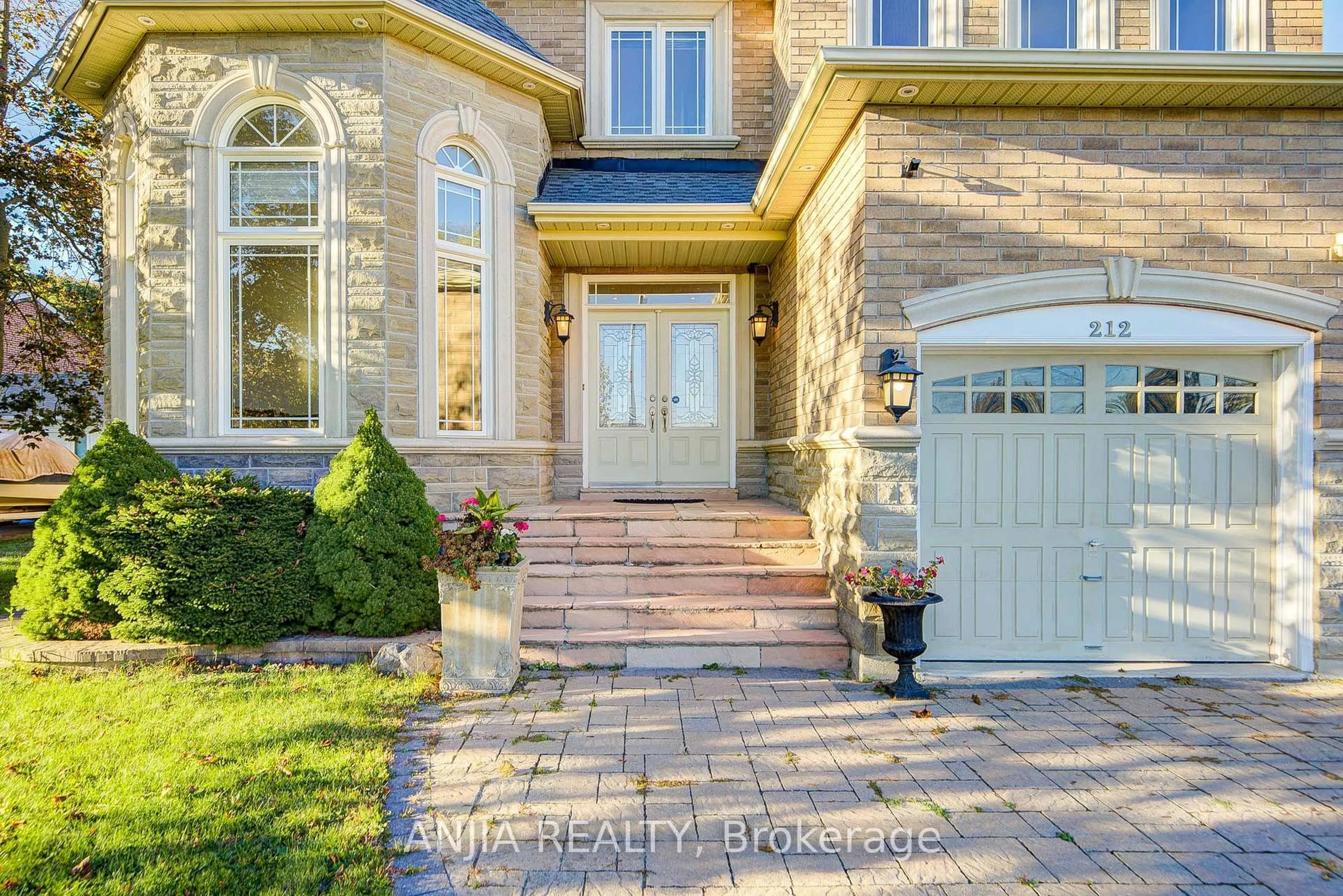 Home with brick exterior material, street for 212 19th Ave, Richmond Hill Ontario L4E 3P6