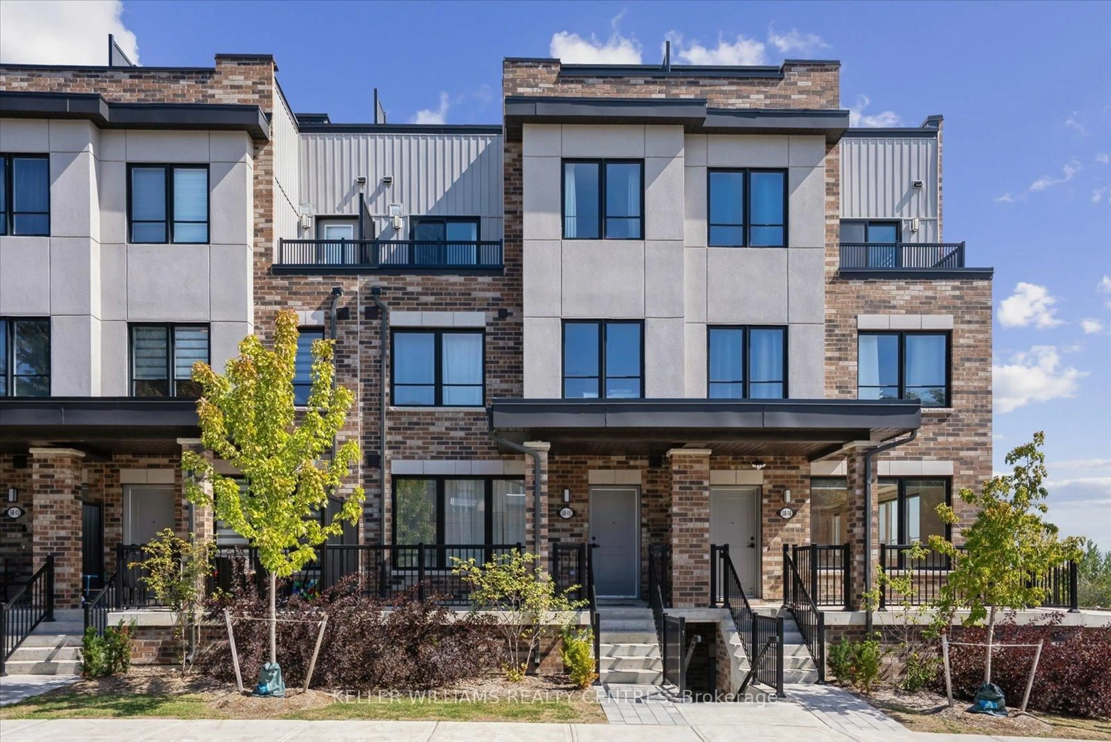 Home with brick exterior material, unknown for 50 Baynes Way #15, Bradford West Gwillimbury Ontario L3Z 4M4