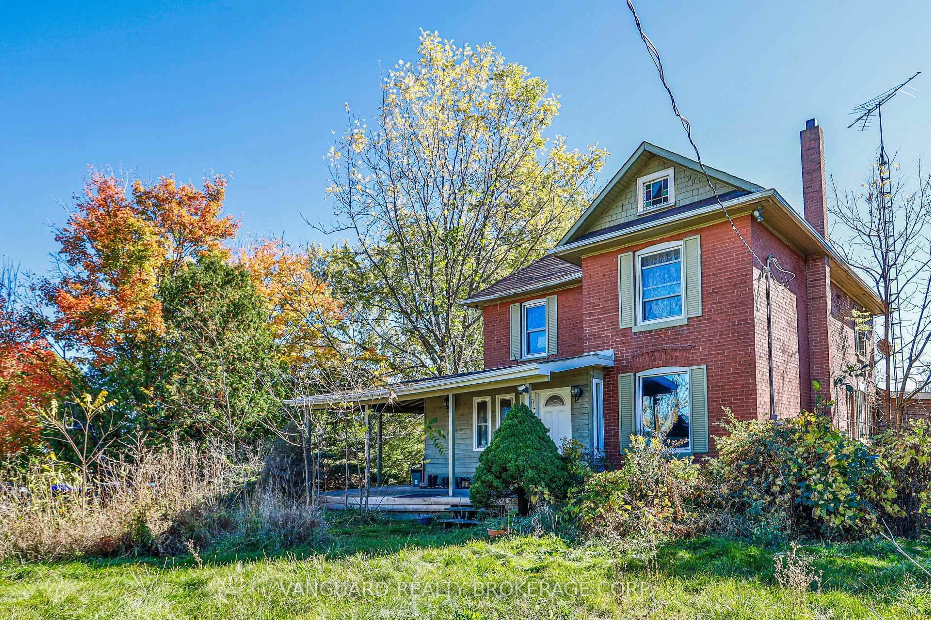 Home with brick exterior material, street for 2781 Sixth Line, Bradford West Gwillimbury Ontario L3Z 2G7