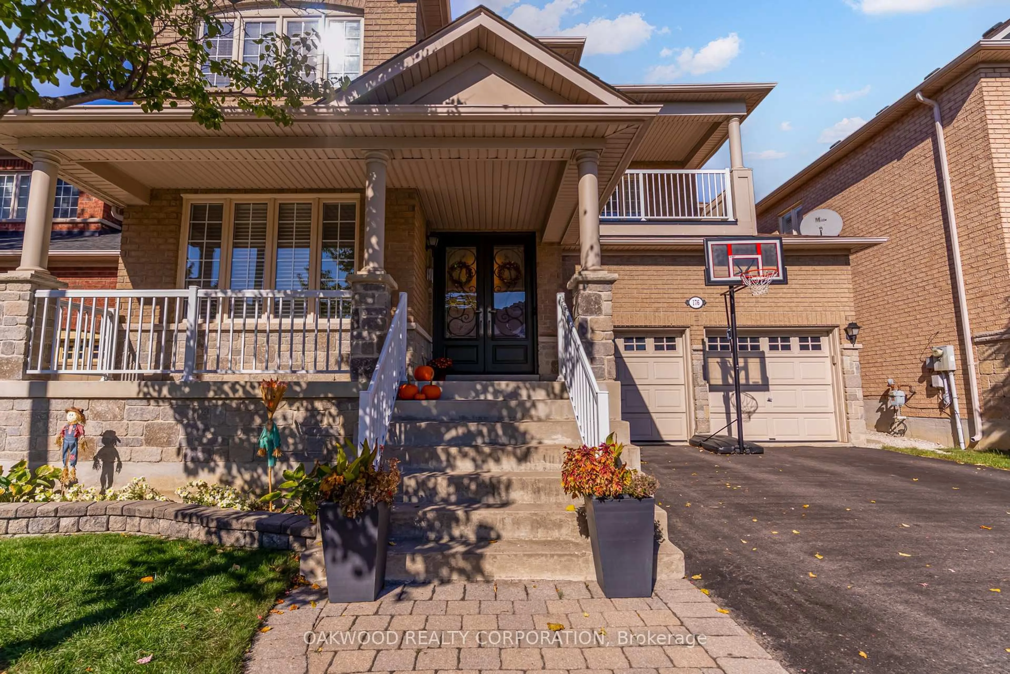 Home with brick exterior material, street for 176 SAINT FRANCIS Ave, Vaughan Ontario L4H 3E4