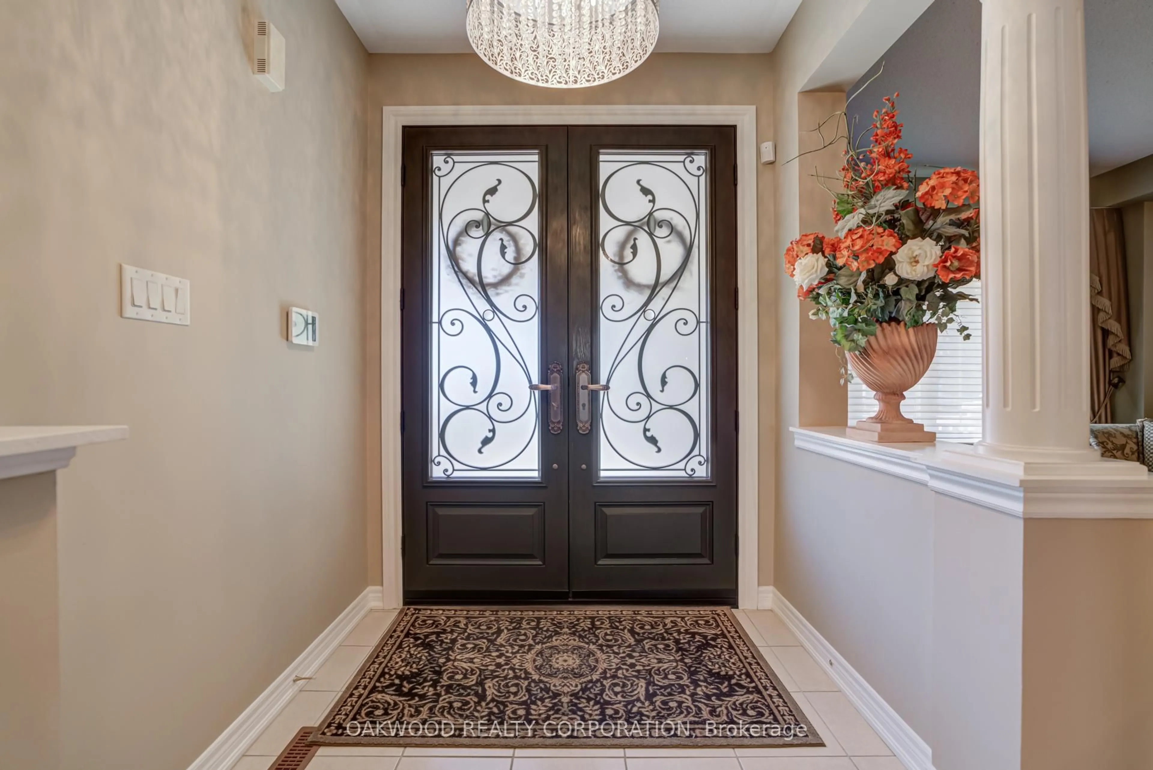 Indoor entryway for 176 SAINT FRANCIS Ave, Vaughan Ontario L4H 3E4