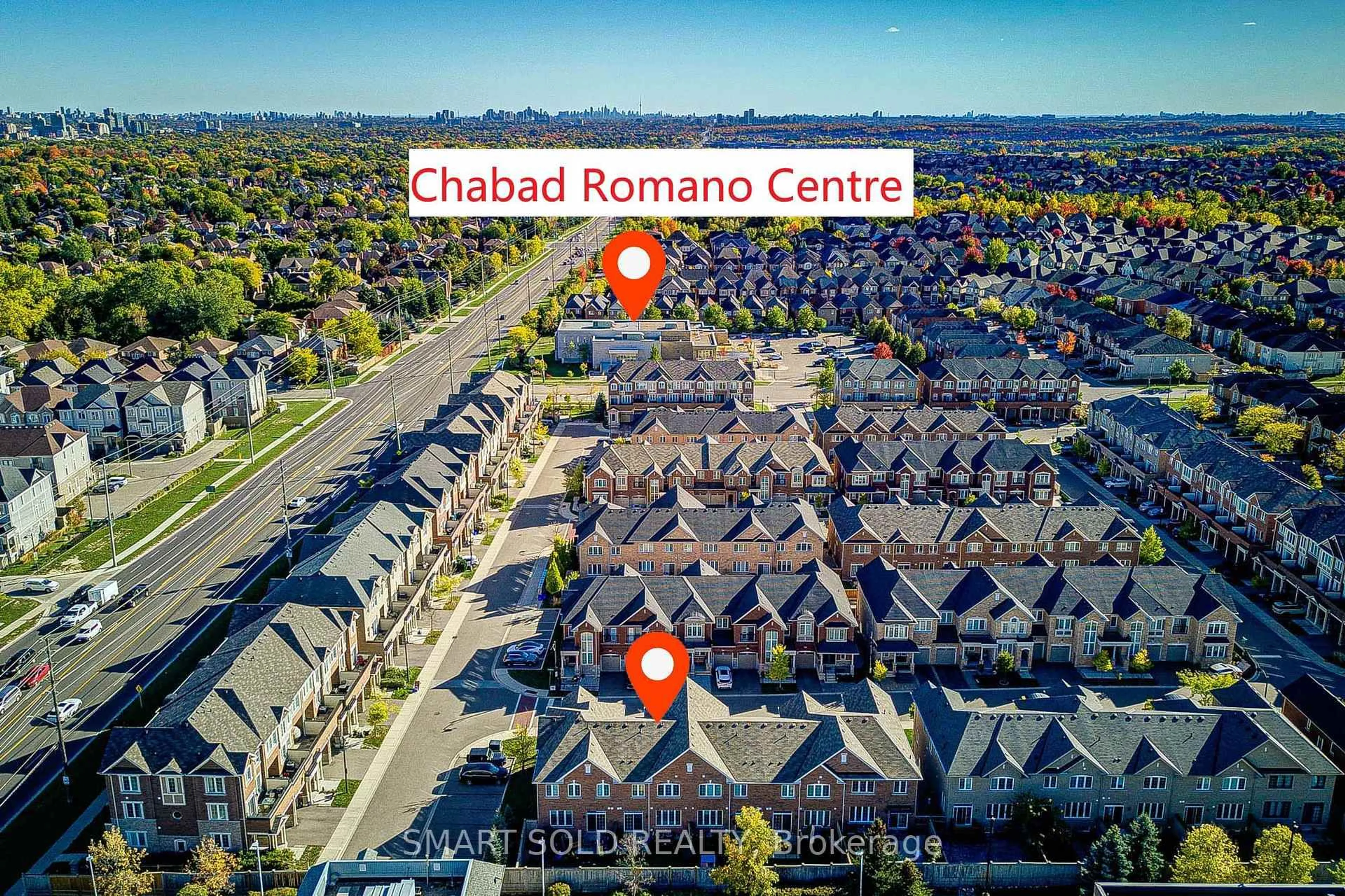 A pic from outside/outdoor area/front of a property/back of a property/a pic from drone, street for 28 Avonmore Tr, Vaughan Ontario L6A 0H2