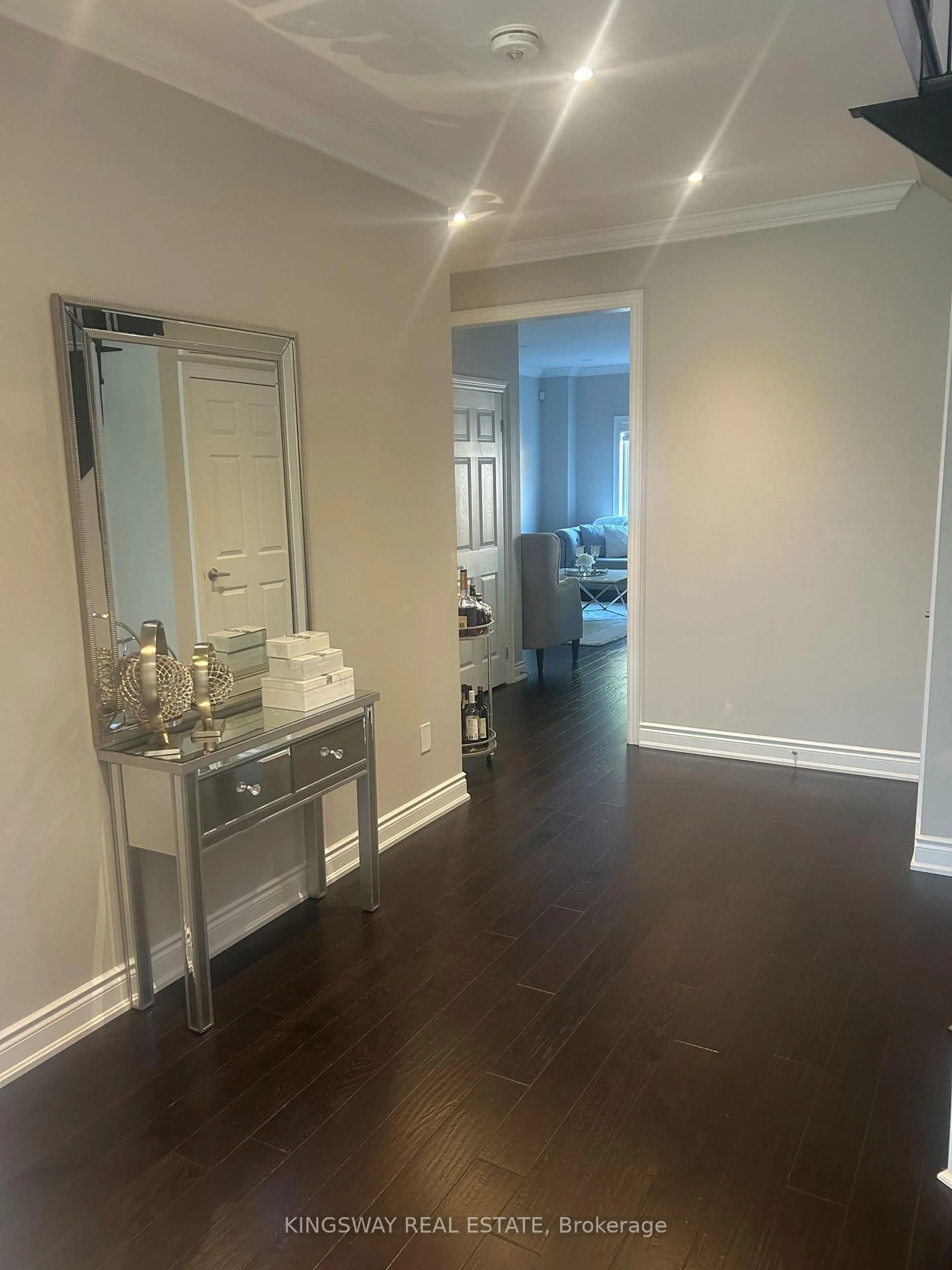 Unknown for 131 Chelsea Cres, Bradford West Gwillimbury Ontario L3Z 0J7
