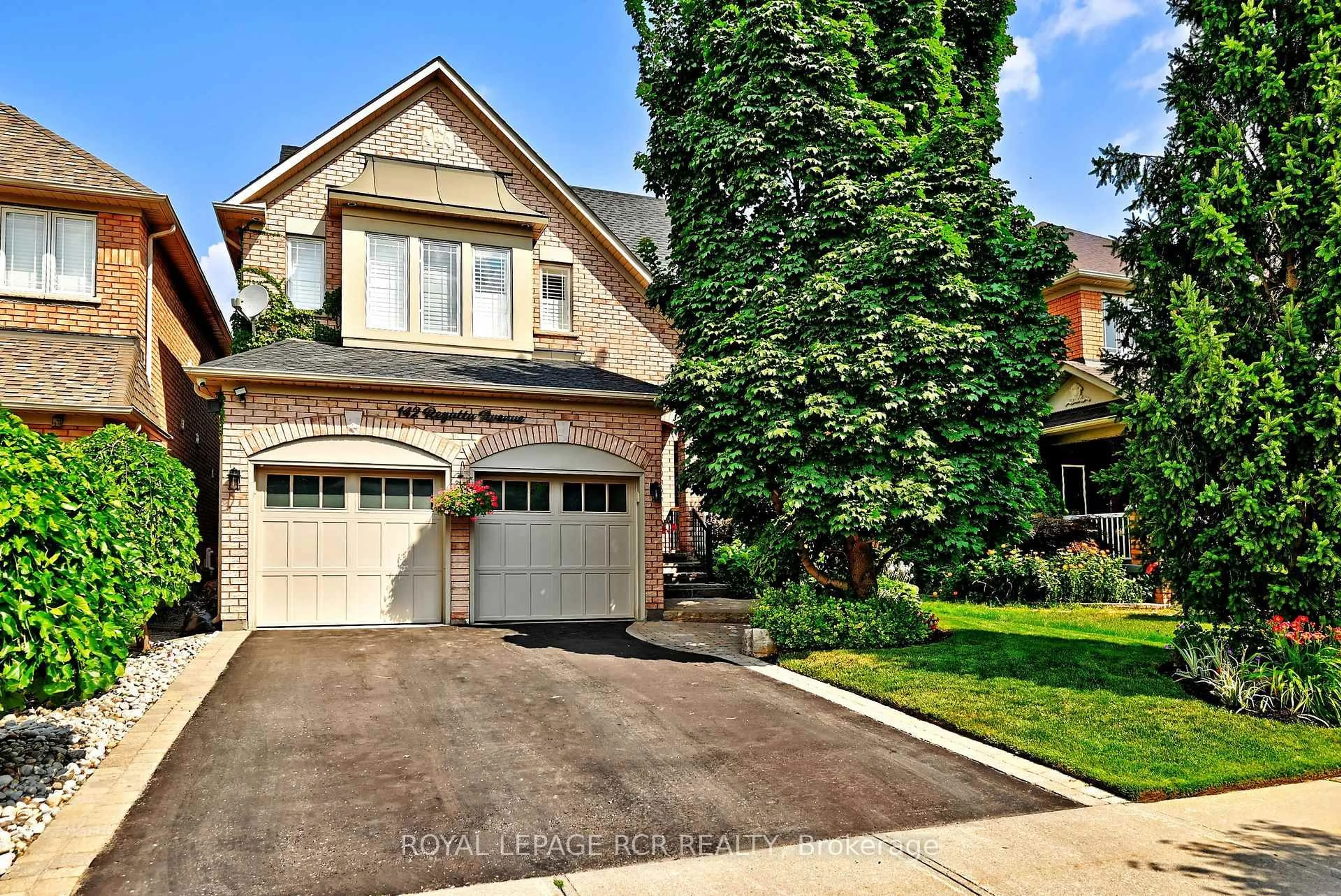 Home with brick exterior material, street for 142 Regatta Ave, Richmond Hill Ontario L4E 4R2