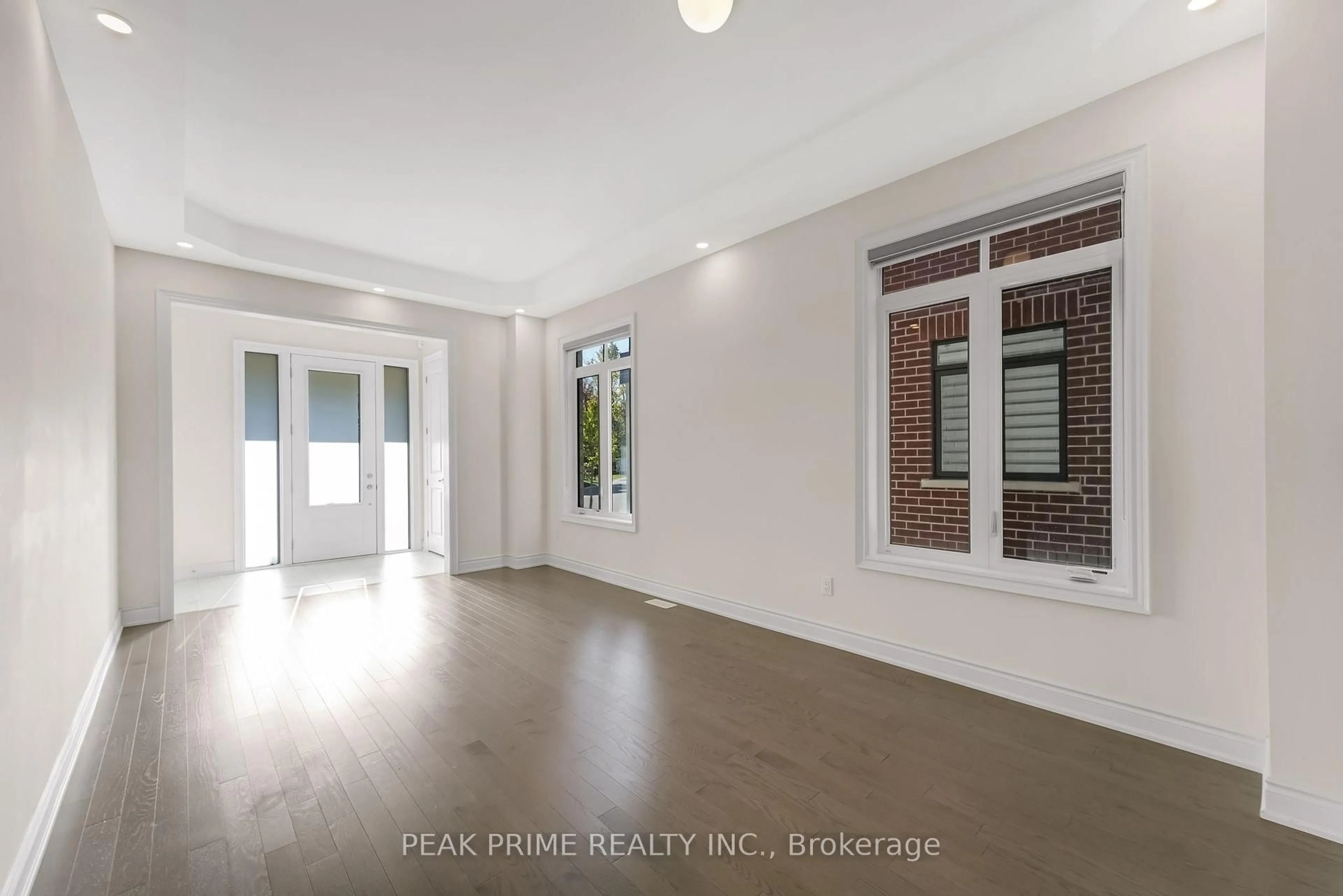 Unknown for 99 Black Walnut Crt, Aurora Ontario L4G 3Y2