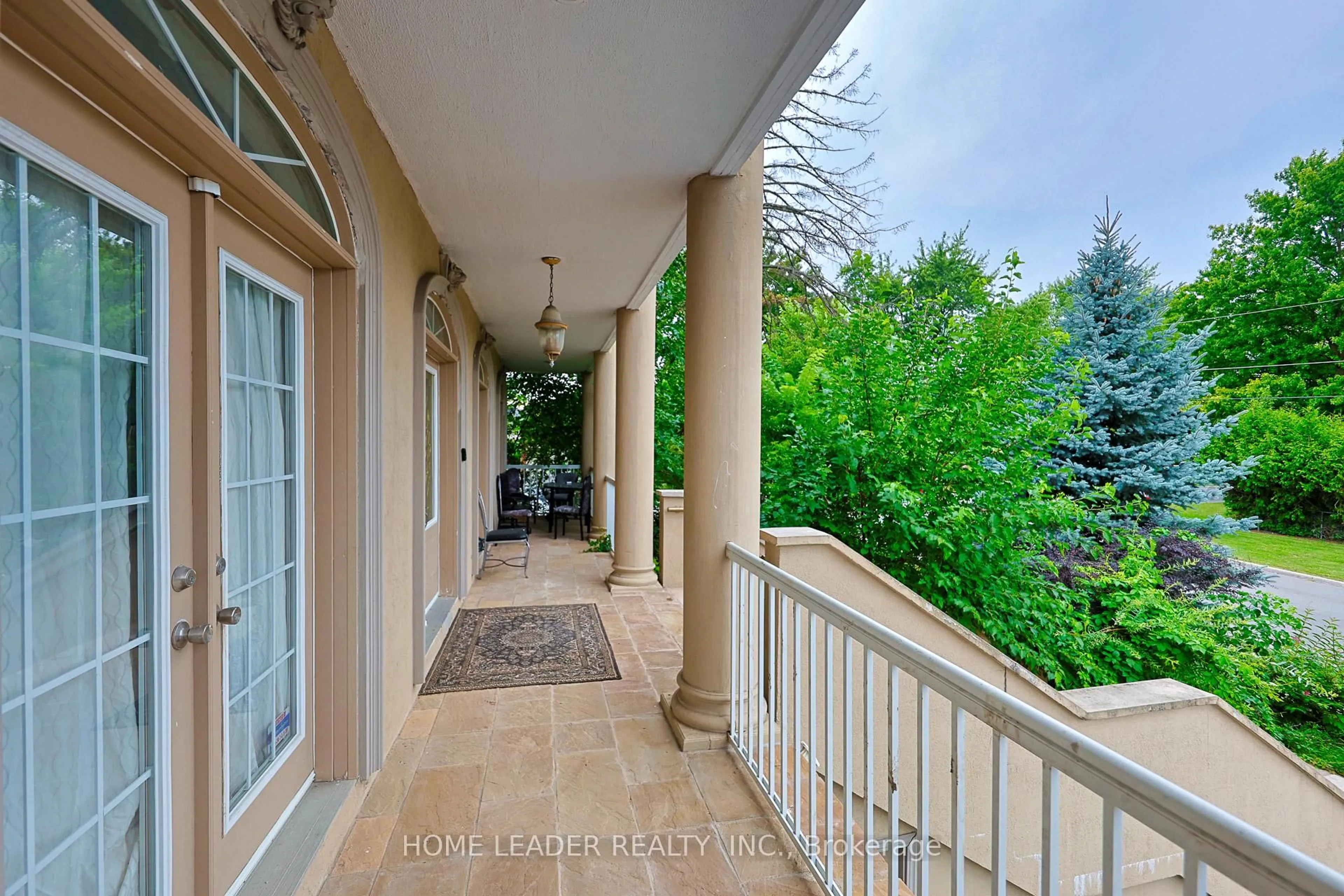 Unknown for 135 Spruce Ave, Richmond Hill Ontario L4C 6V9