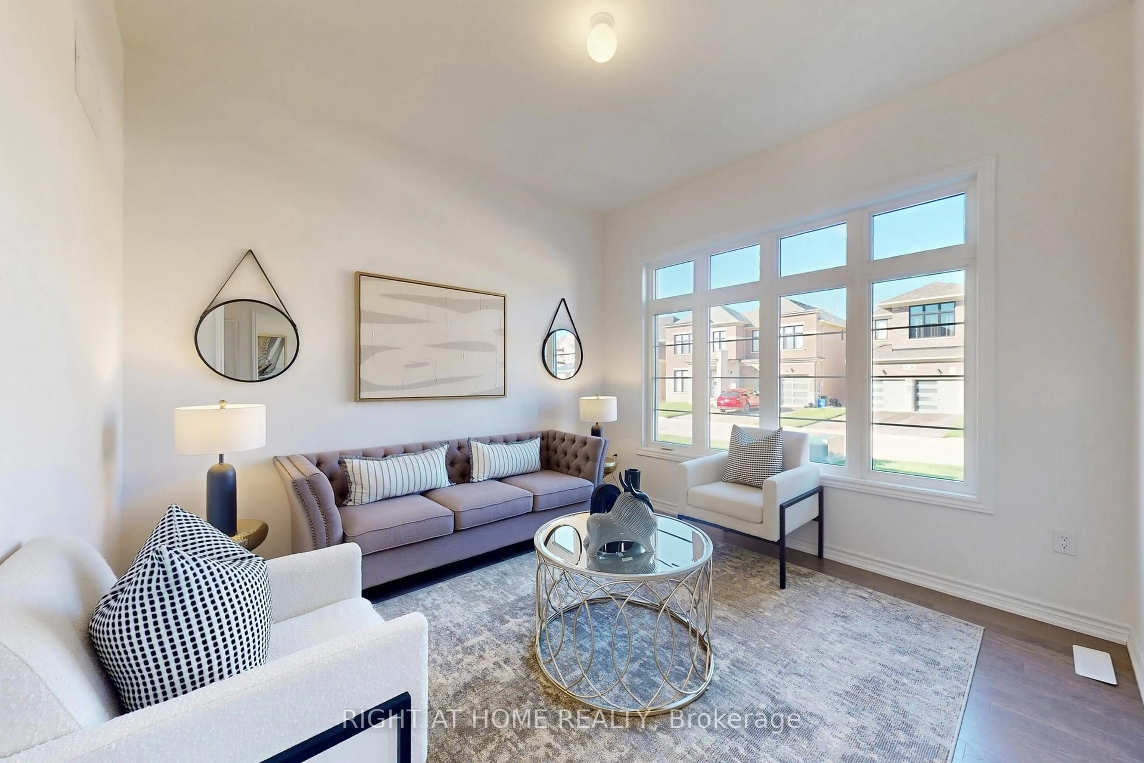 Living room with furniture, unknown for 9 Rail Trail Crt, Georgina Ontario L0E 1R0