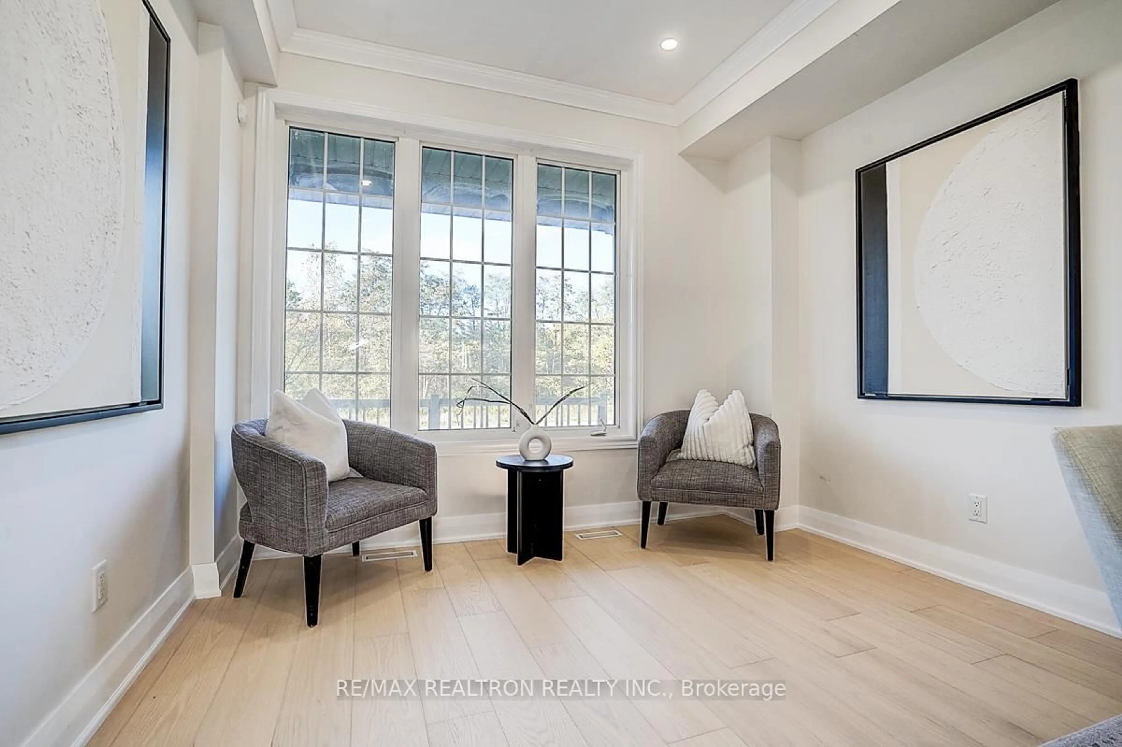 Indoor entryway for 2798 Donald Cousens Pkwy, Markham Ontario L6B 1J7