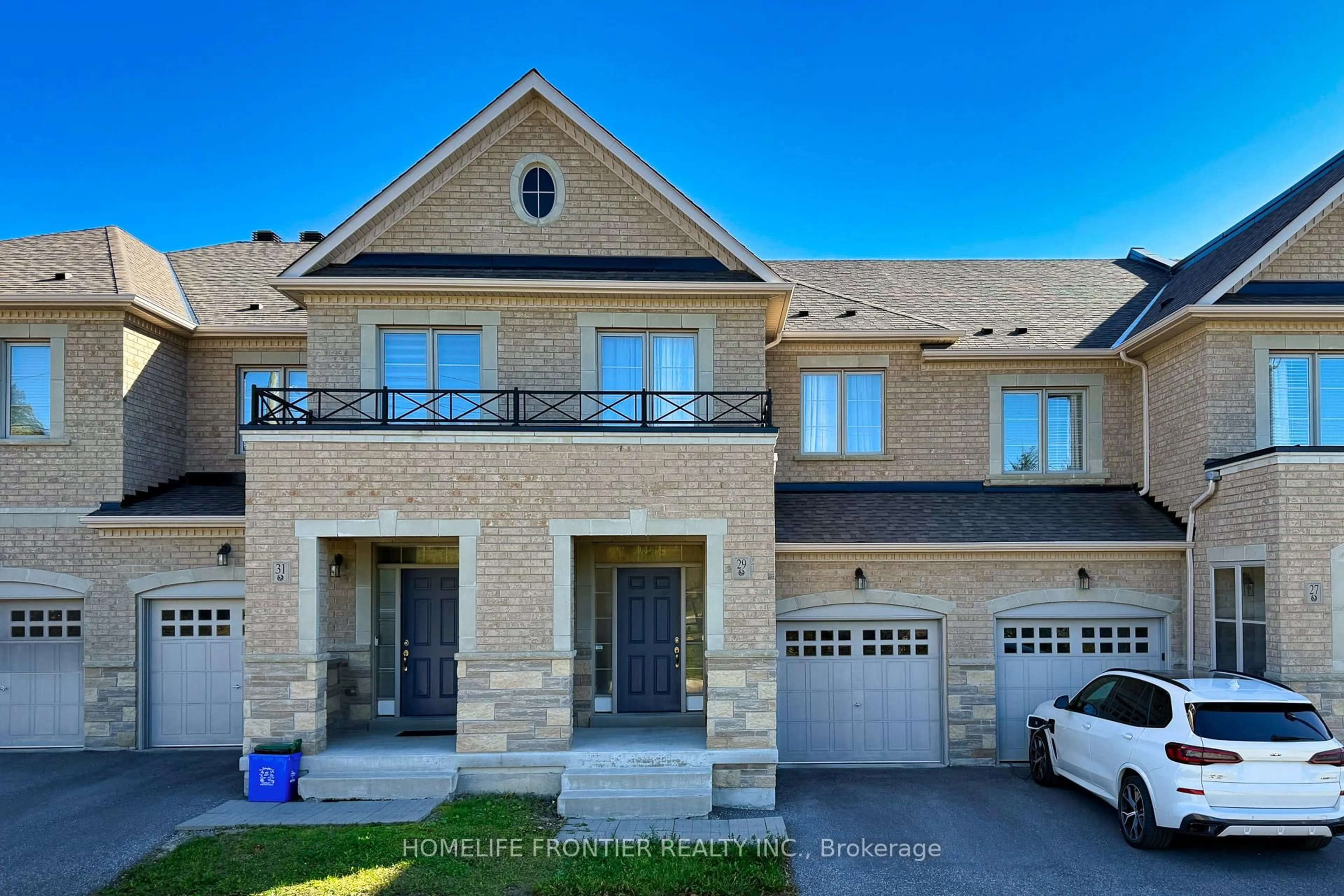 Home with brick exterior material, street for 29 Bellflower Lane, Richmond Hill Ontario L4E 0E4