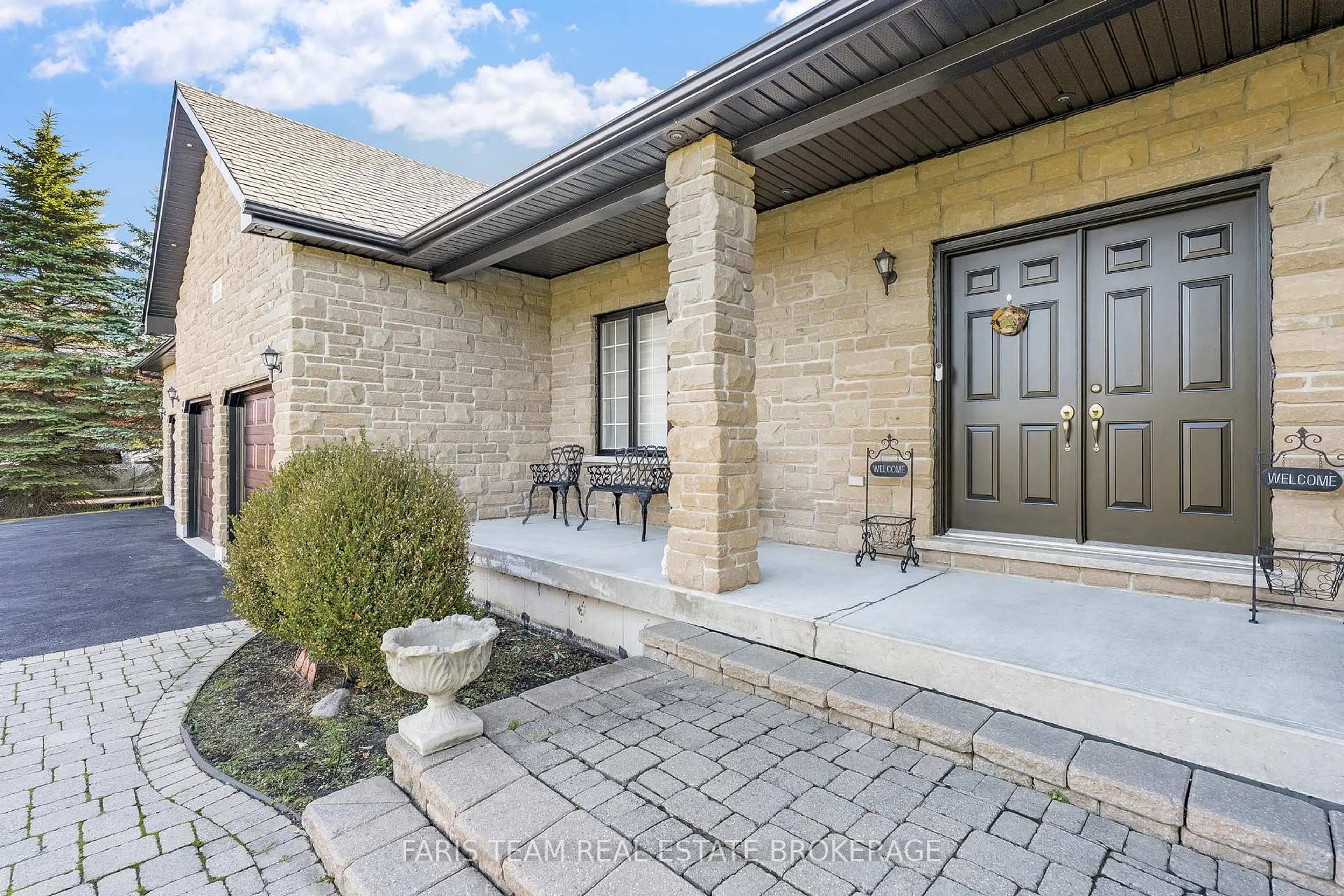 Home with brick exterior material, street for 39 Vanderpost Cres, Essa Ontario L0L 2N0