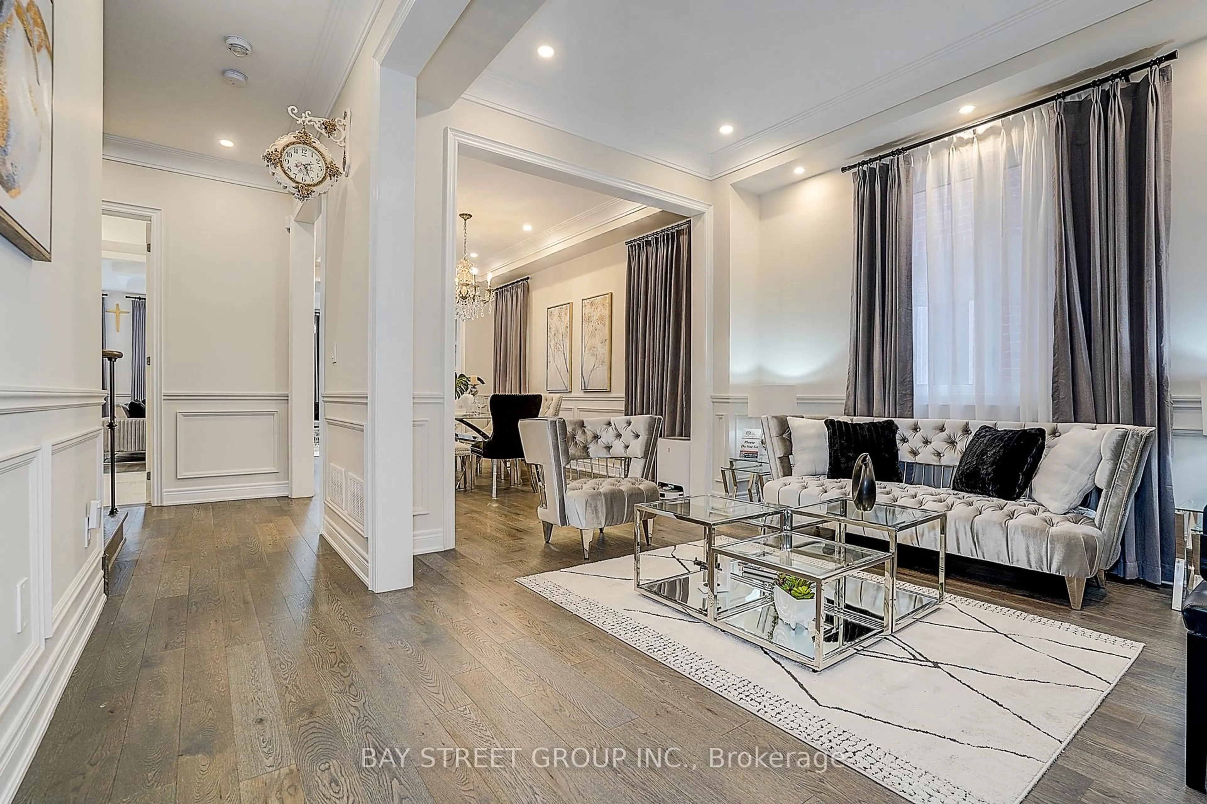 Living room with furniture, unknown for 48 Red Giant St, Richmond Hill Ontario L4C 4Y4