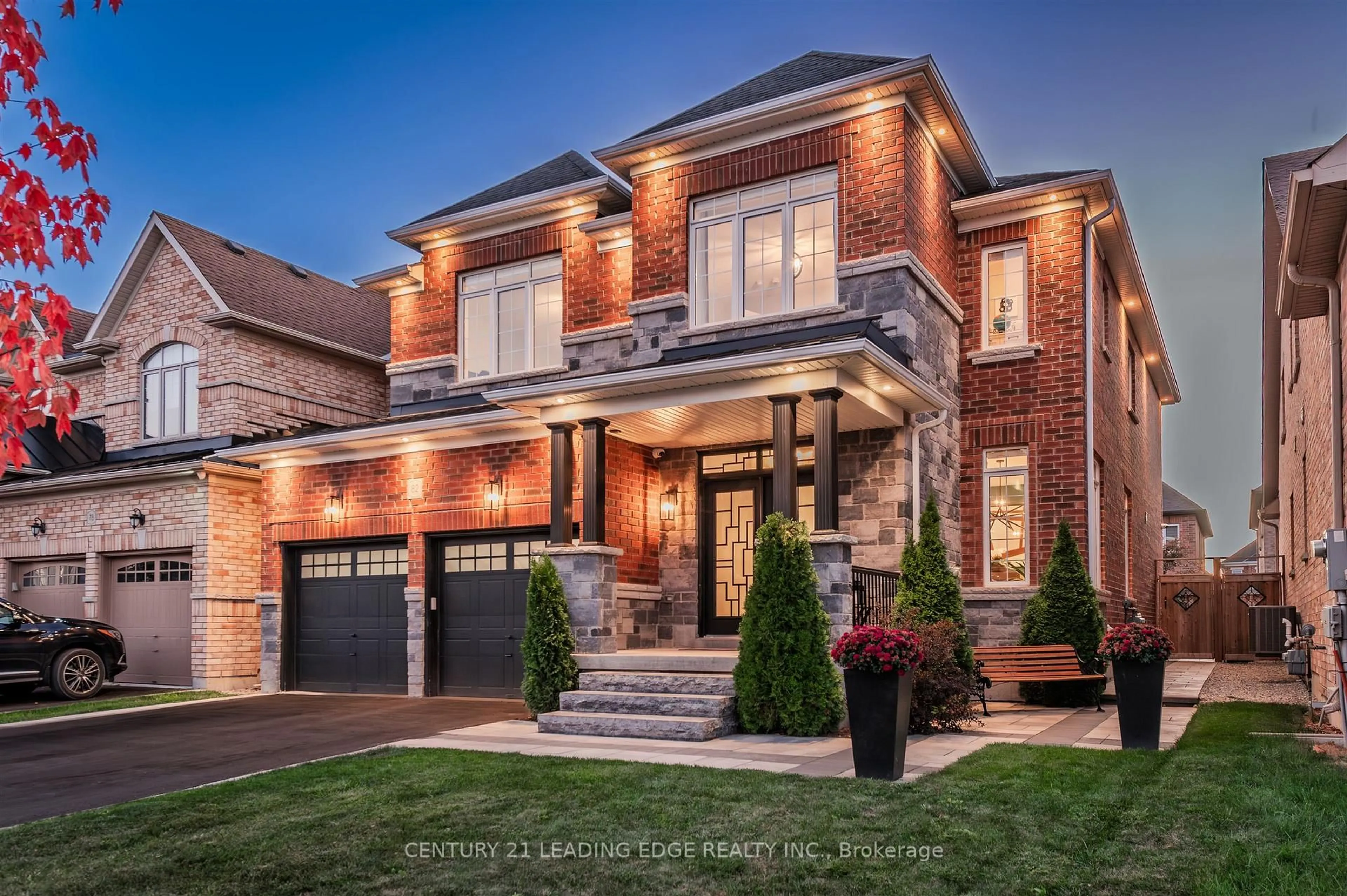 Home with brick exterior material, street for 82 Gibson Circ, Bradford West Gwillimbury Ontario L3Z 0W9