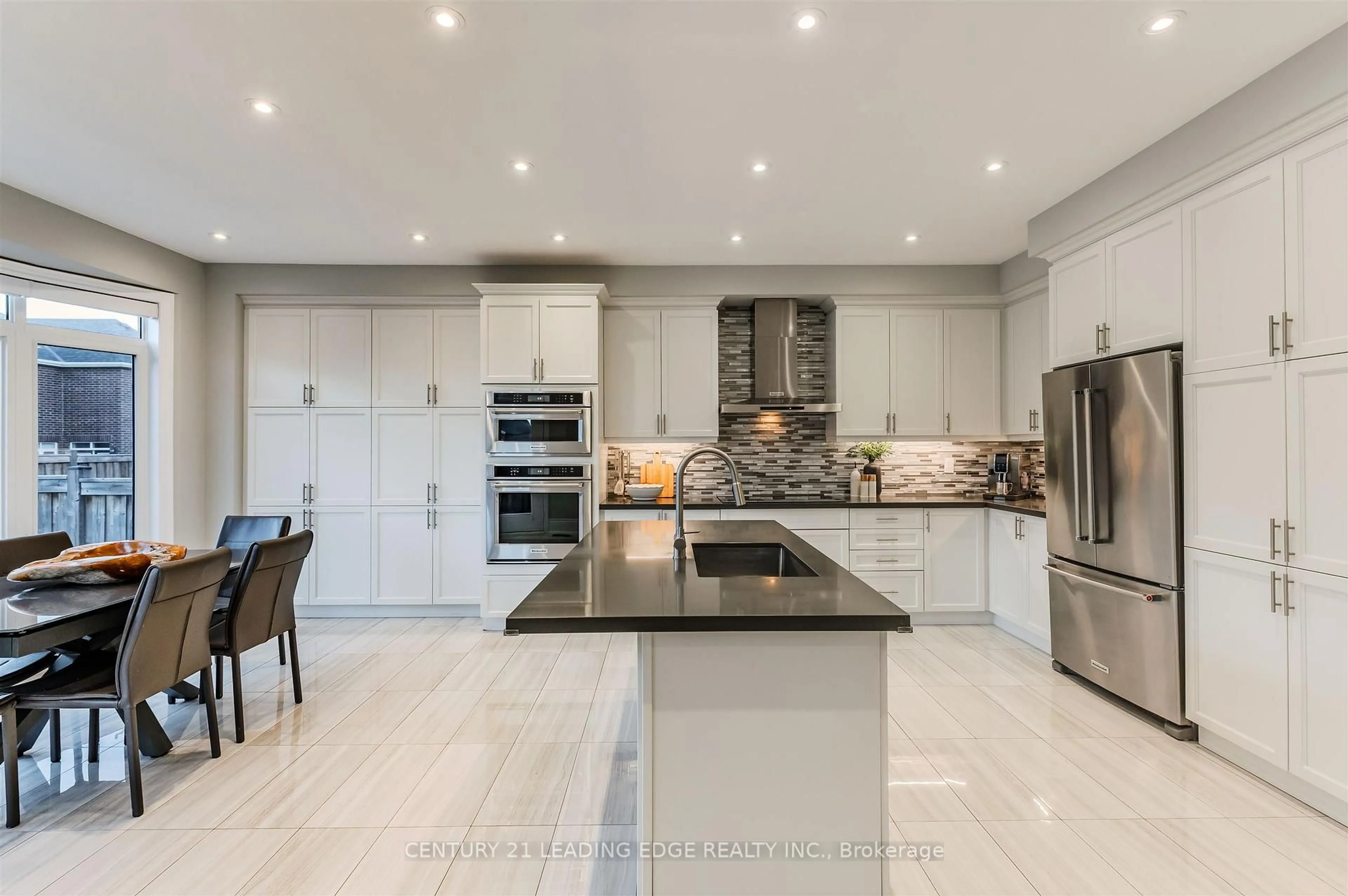 Contemporary kitchen, ceramic/tile floor for 82 Gibson Circ, Bradford West Gwillimbury Ontario L3Z 0W9