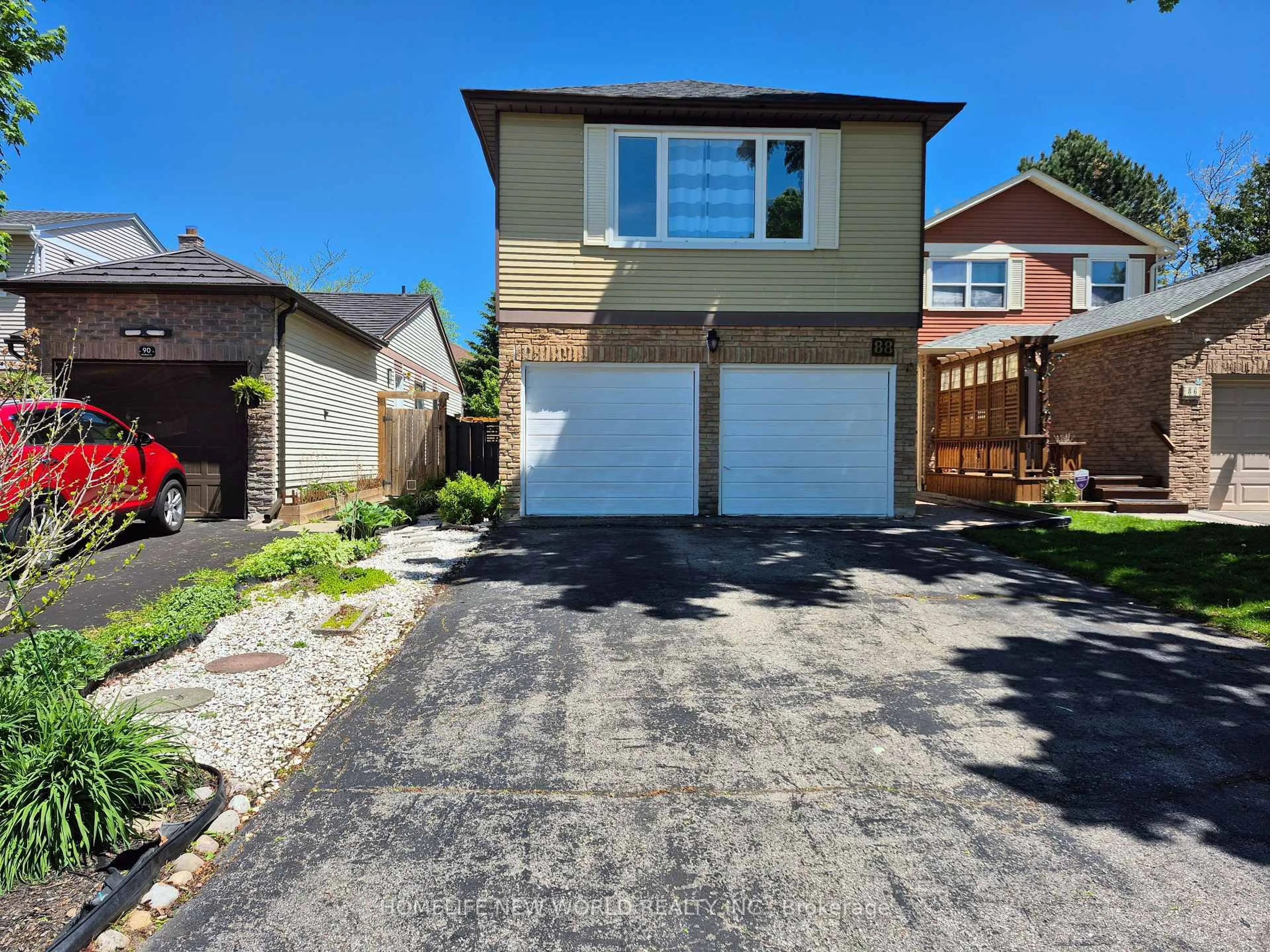 Unknown for 88 Madsen Cres, Markham Ontario L3R 4P3