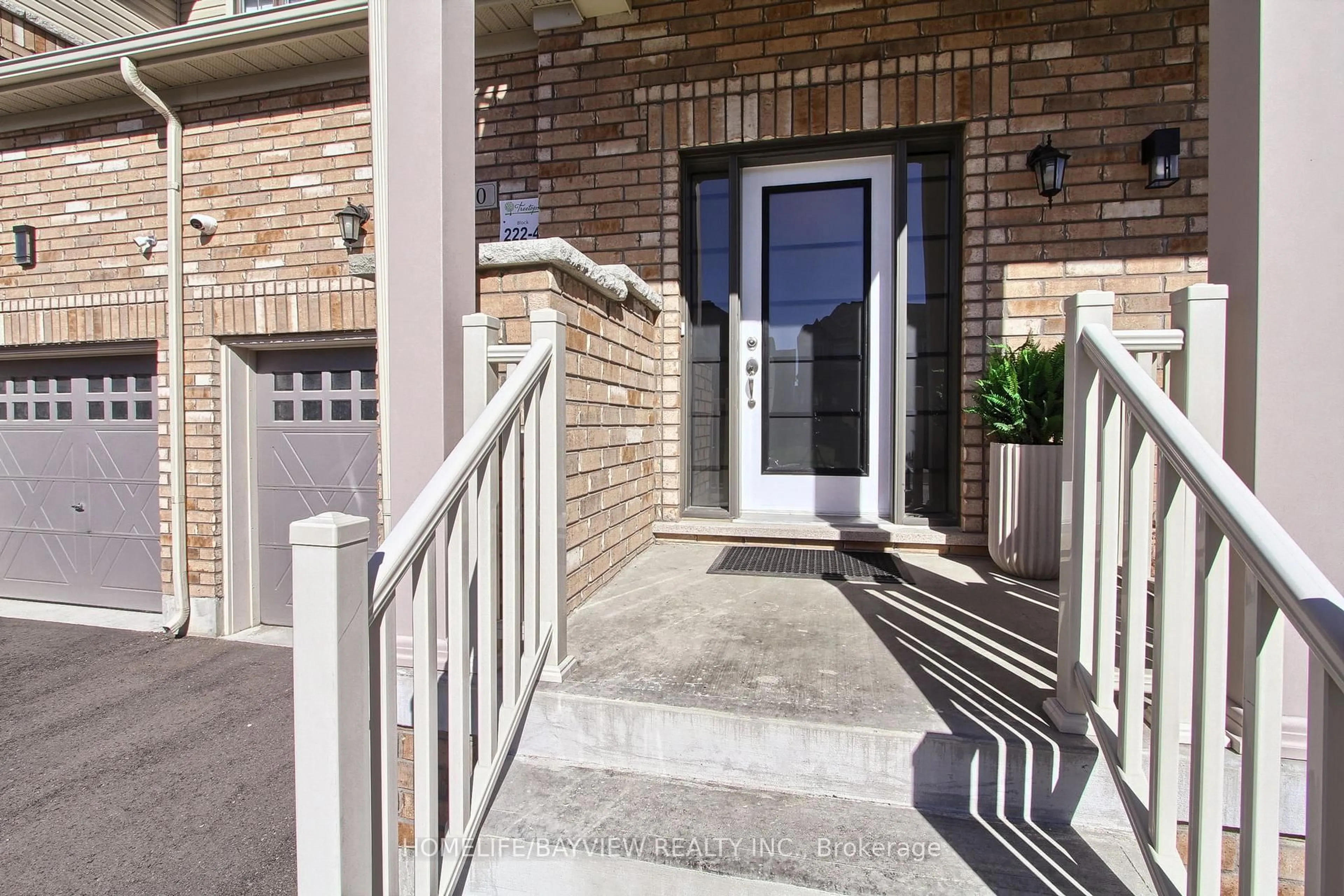 Unknown for 70 Lorne Thomas Pl, New Tecumseth Ontario L9R 0V8