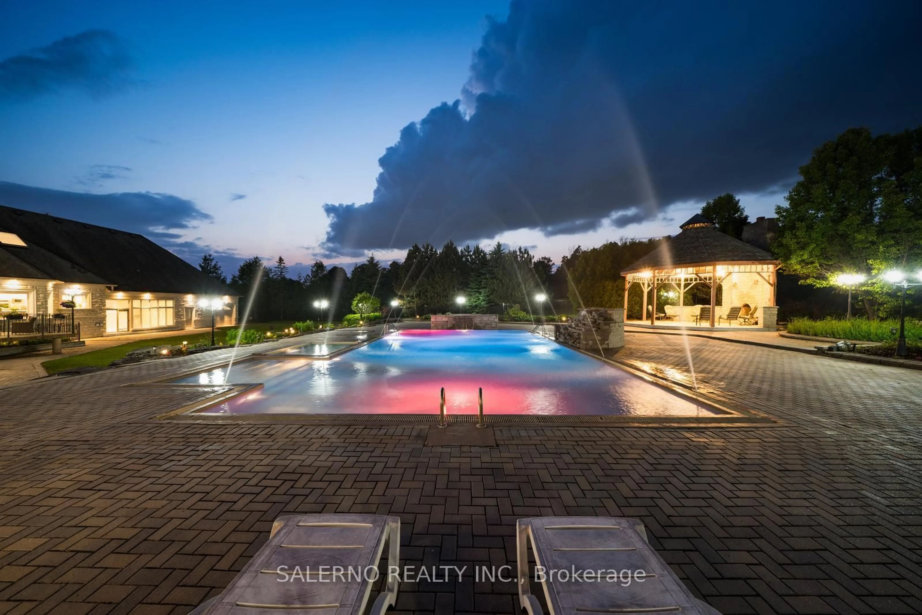Pool for 22 Riverstone Crt, East Gwillimbury Ontario L0G 1V0