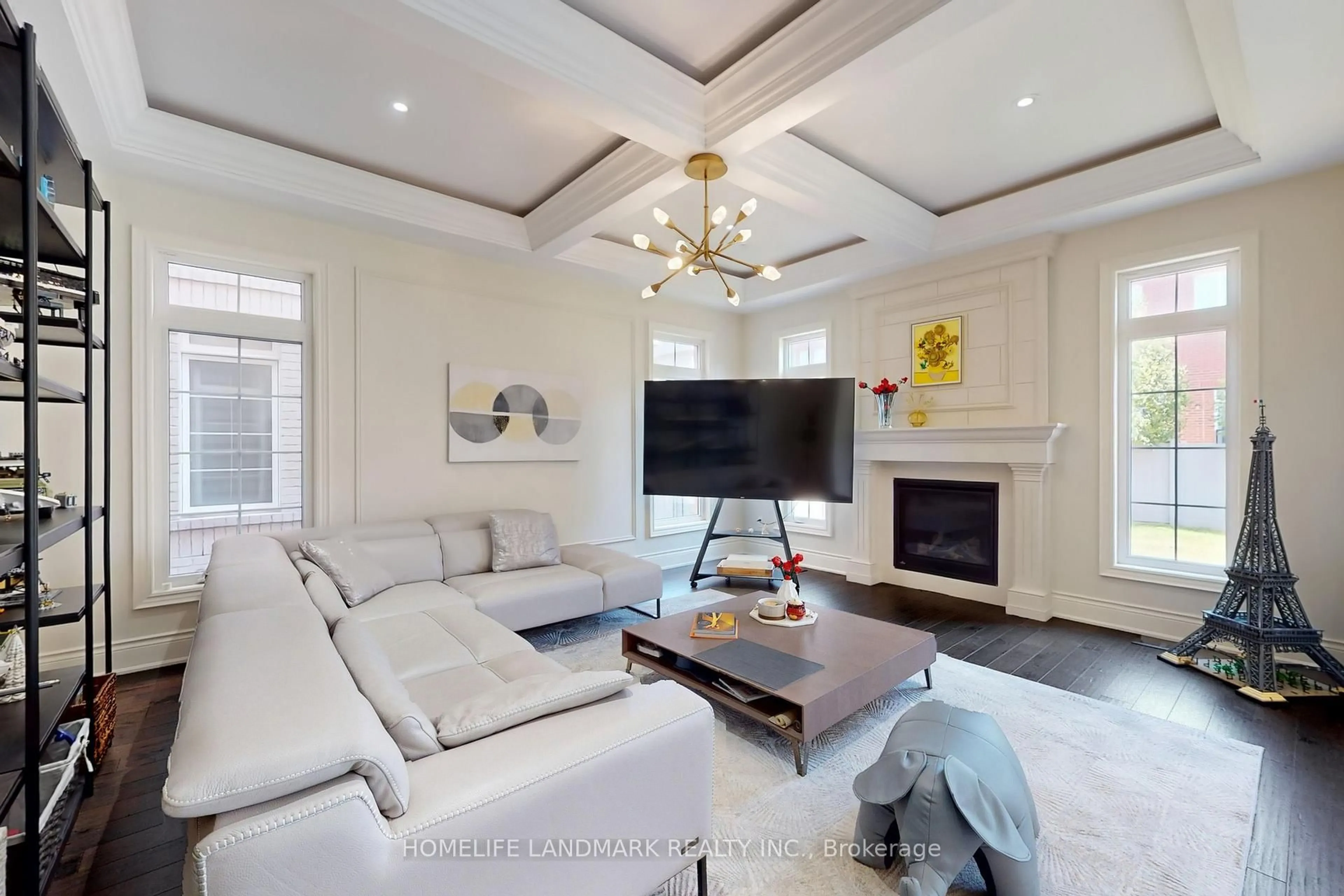 Living room with furniture, unknown for 213 Farrell Rd, Vaughan Ontario L6A 4W6