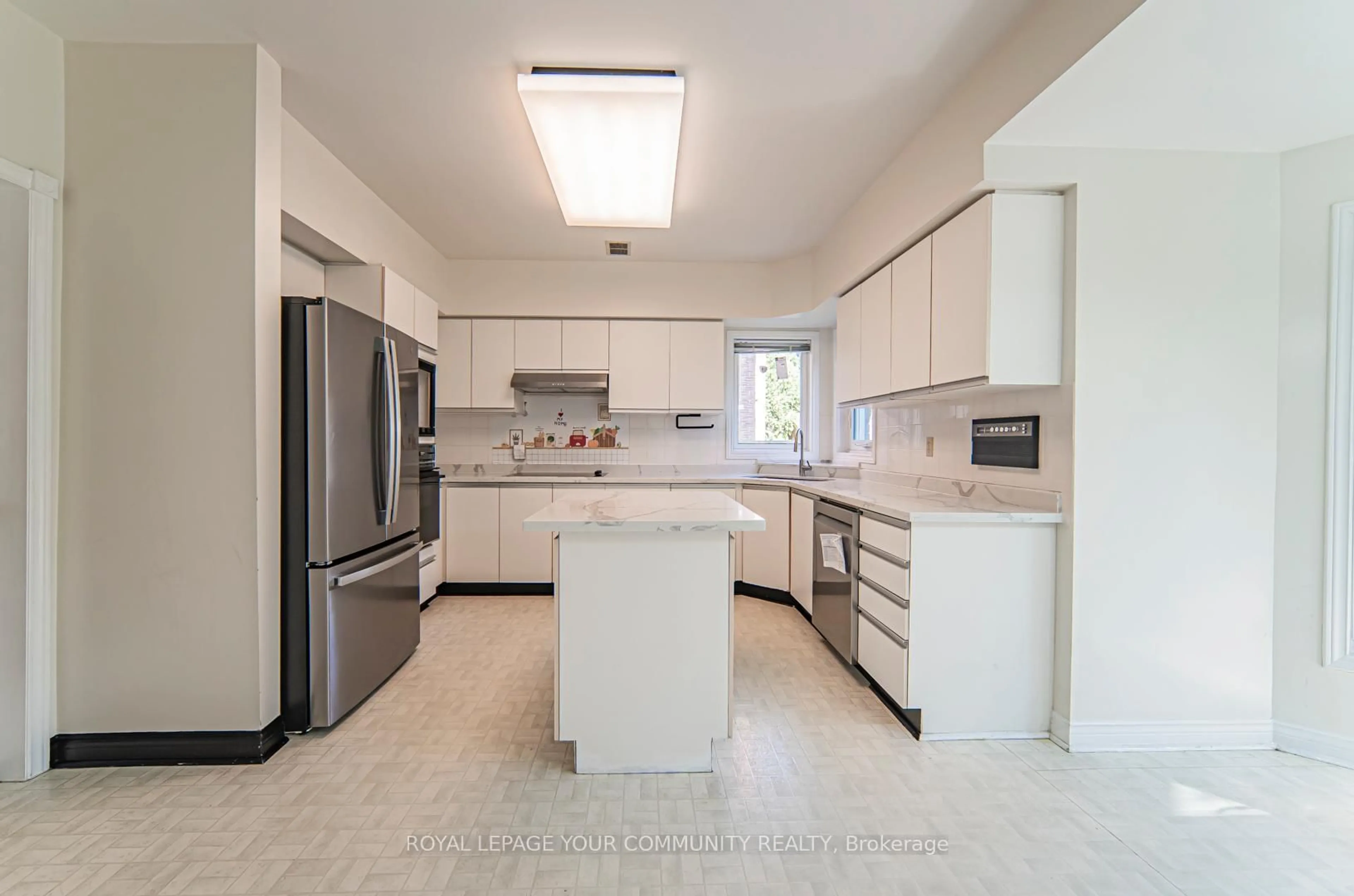 Unknown for 147 John Button Blvd, Markham Ontario L3R 9G2