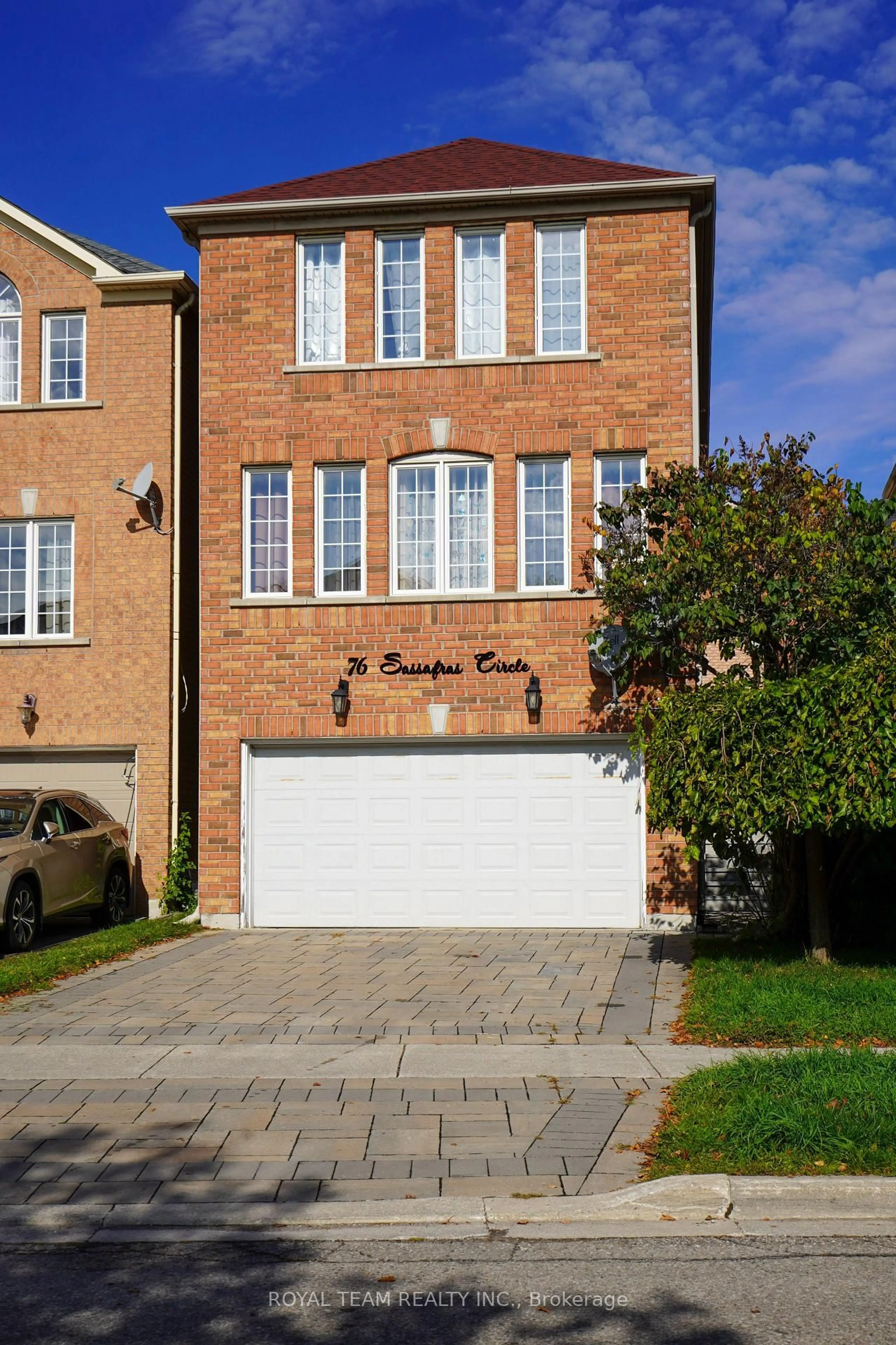 Home with brick exterior material, street for 76 Sassafras Circ, Vaughan Ontario L4J 8M9