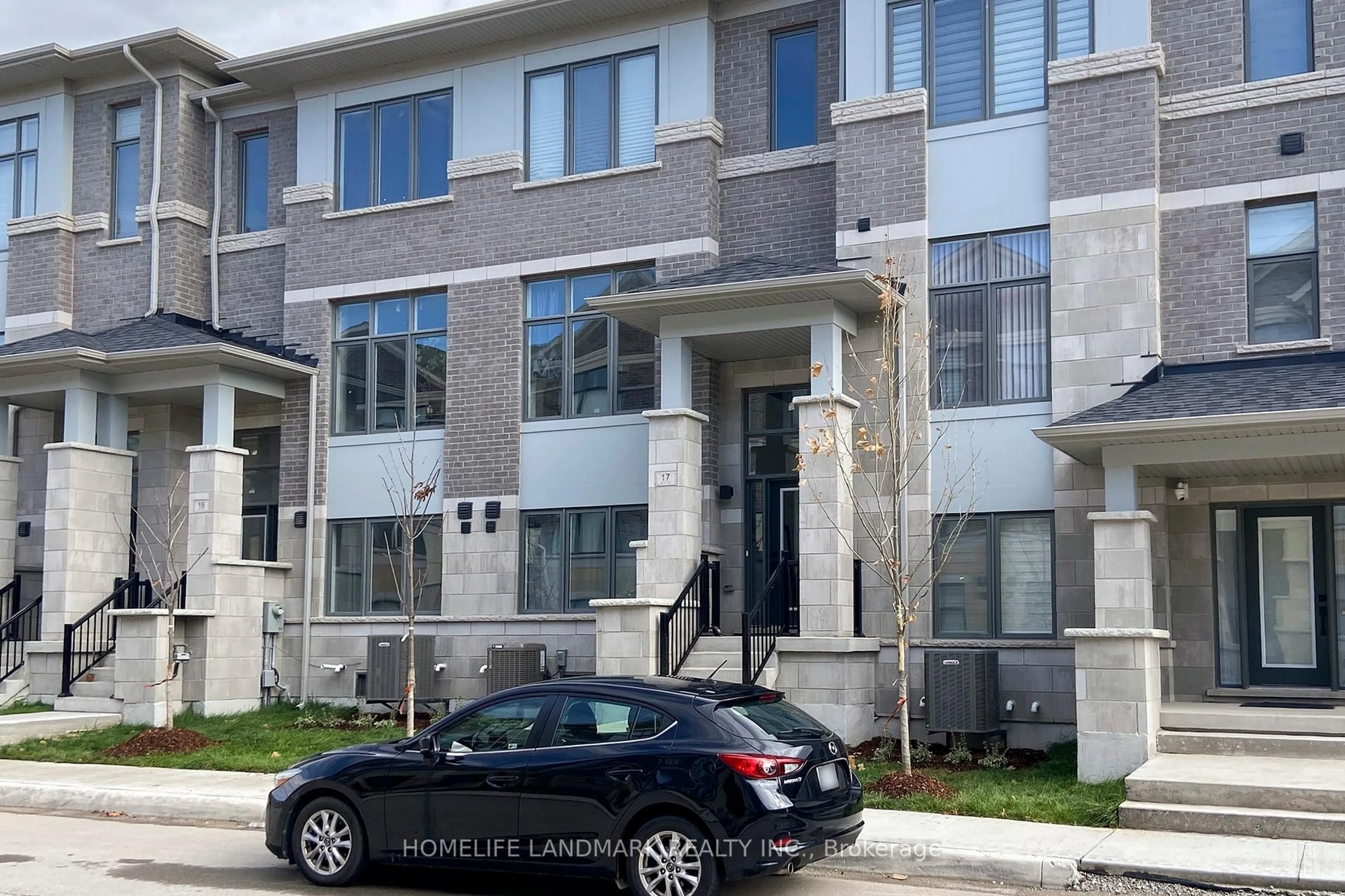 Unknown for 17 Kahshe Lane, Richmond Hill Ontario L4S 0N7