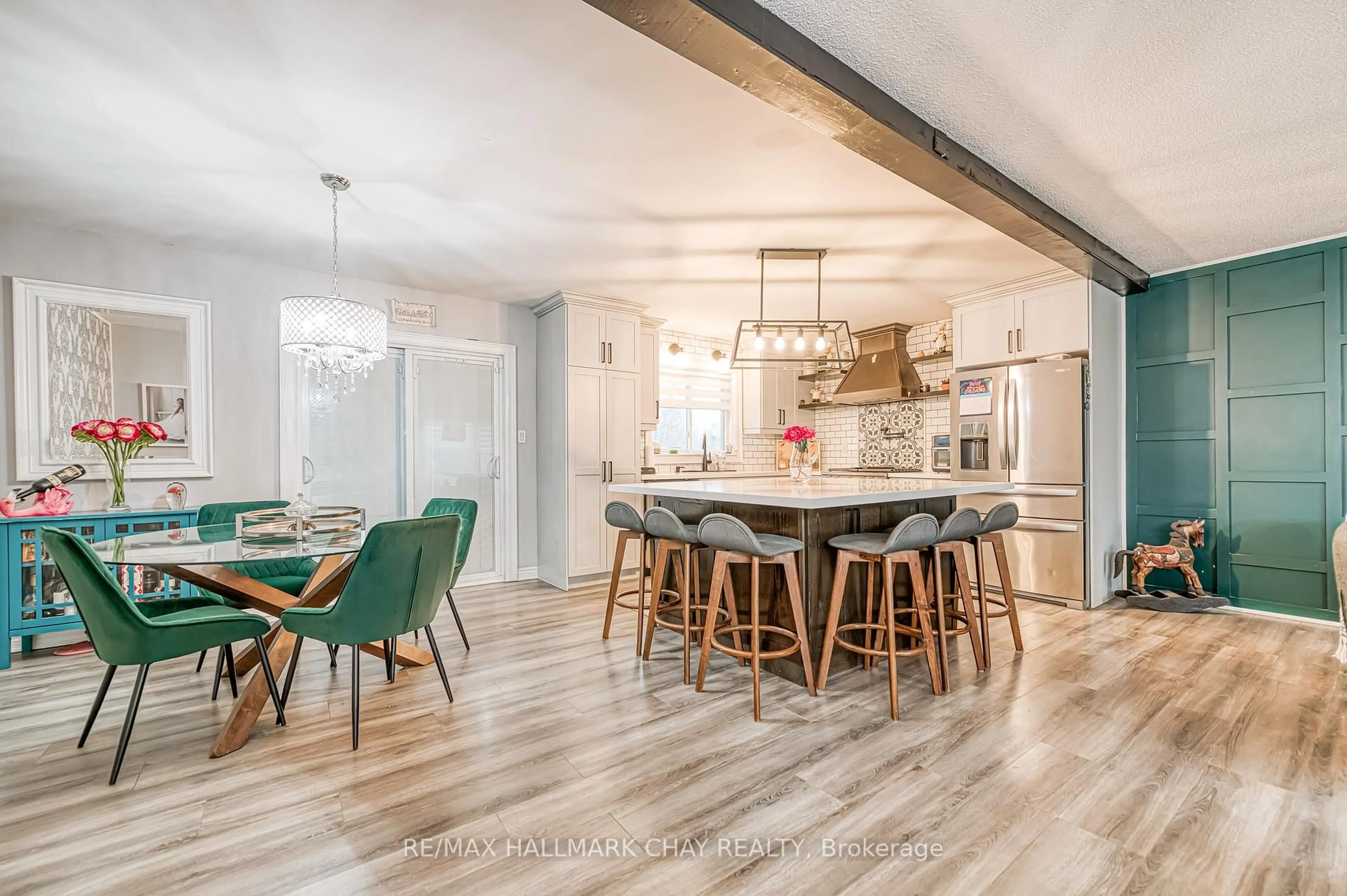 Open concept kitchen, unknown for 20 Howard Ave, Brock Ontario L0K 1A0