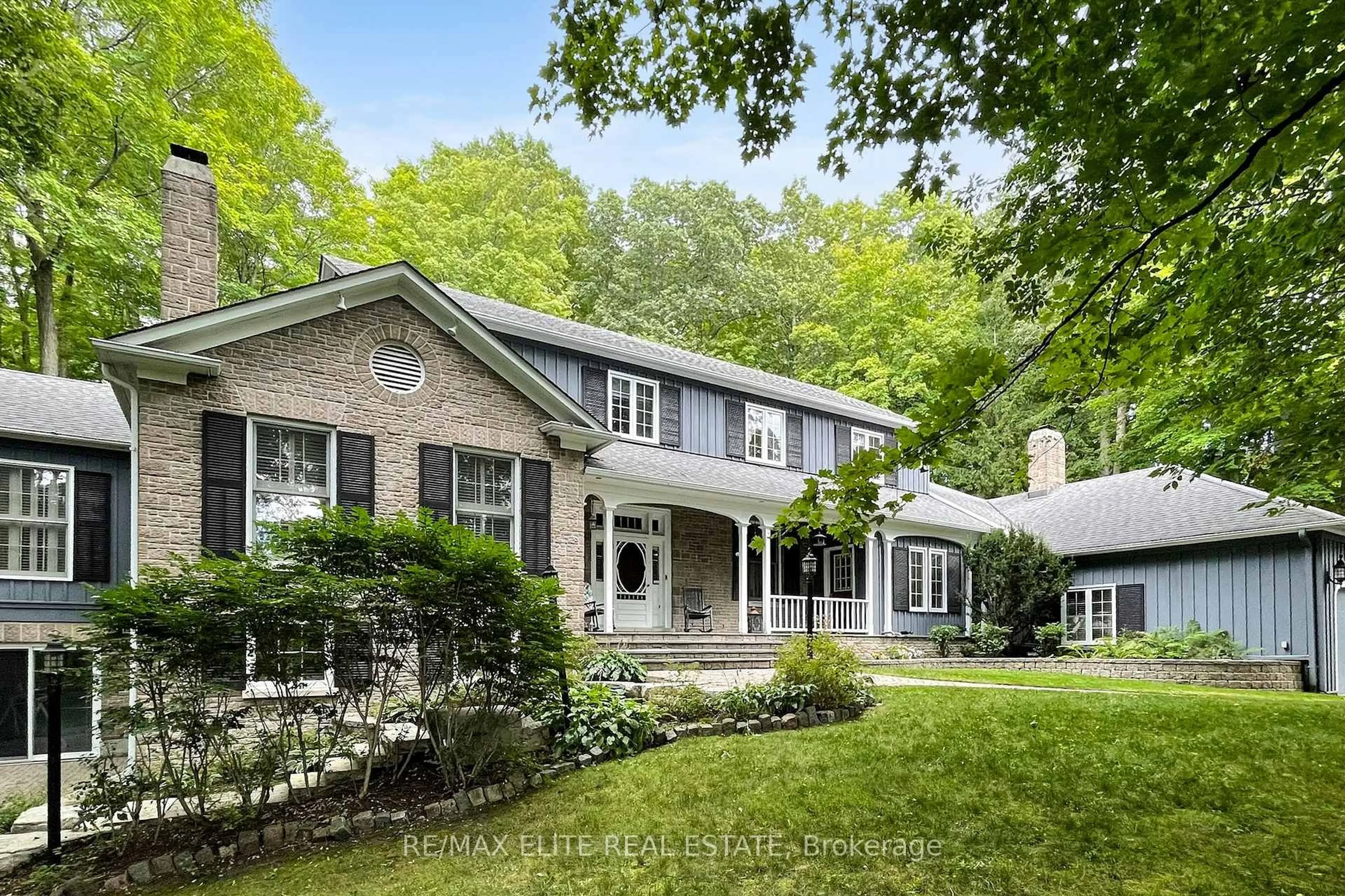 Unknown for 18 Blue Ridge Tr, Whitchurch-Stouffville Ontario L3Y 4W1