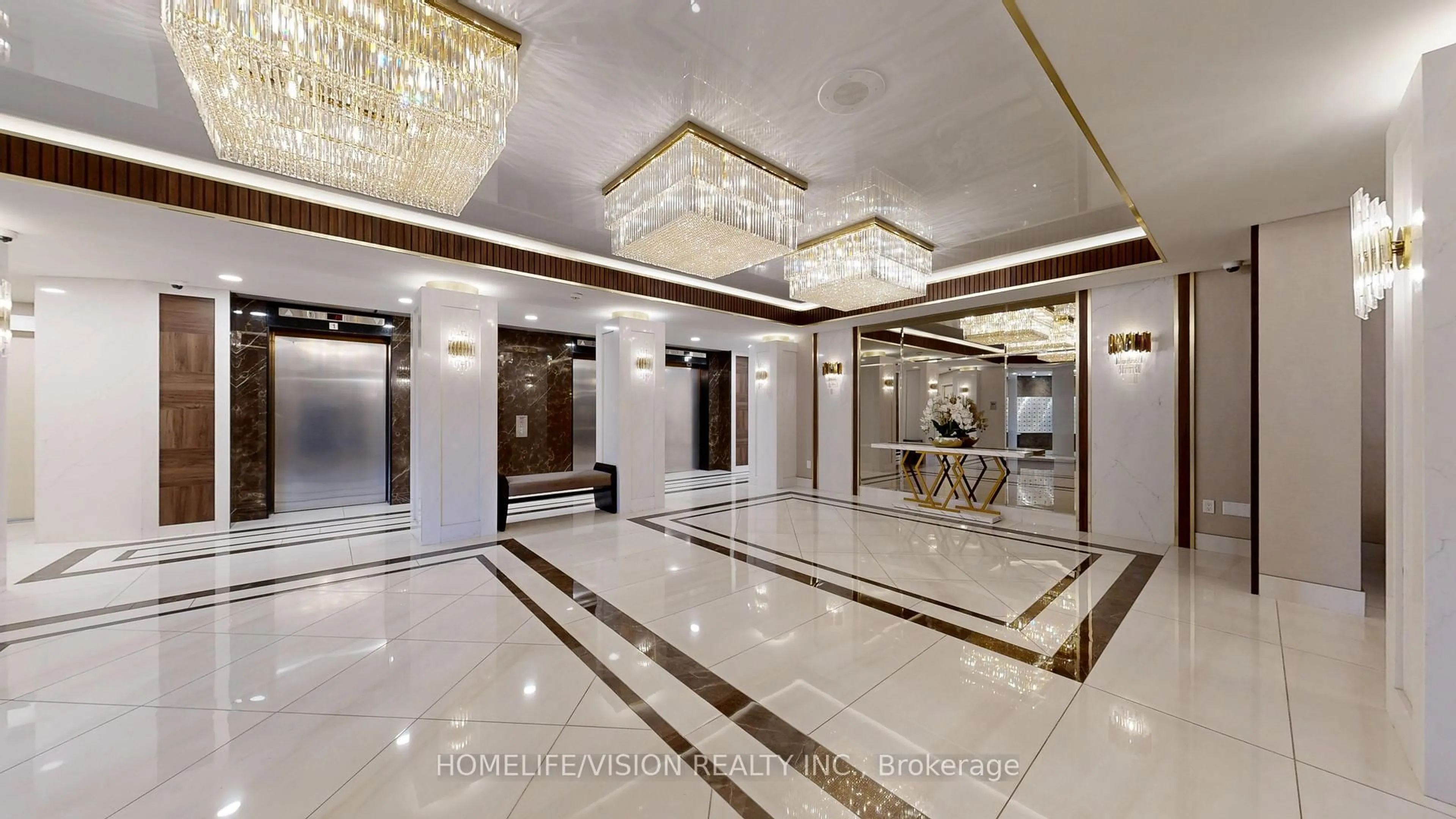 Lobby for 7420 Bathurst St #1010, Vaughan Ontario L4J 6X4