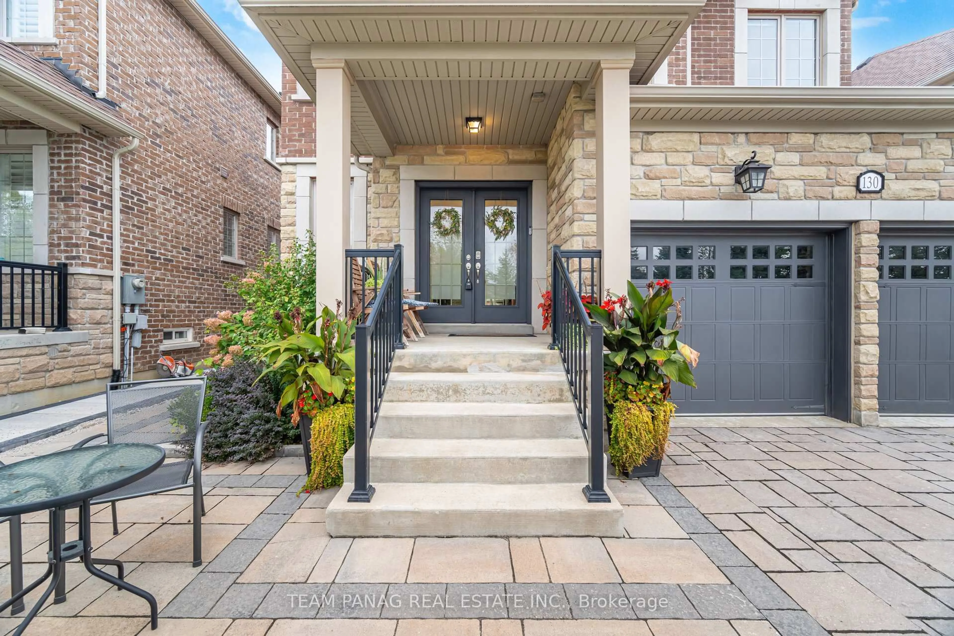 Unknown for 130 Torrey Pines Rd, Vaughan Ontario L4H 3N5