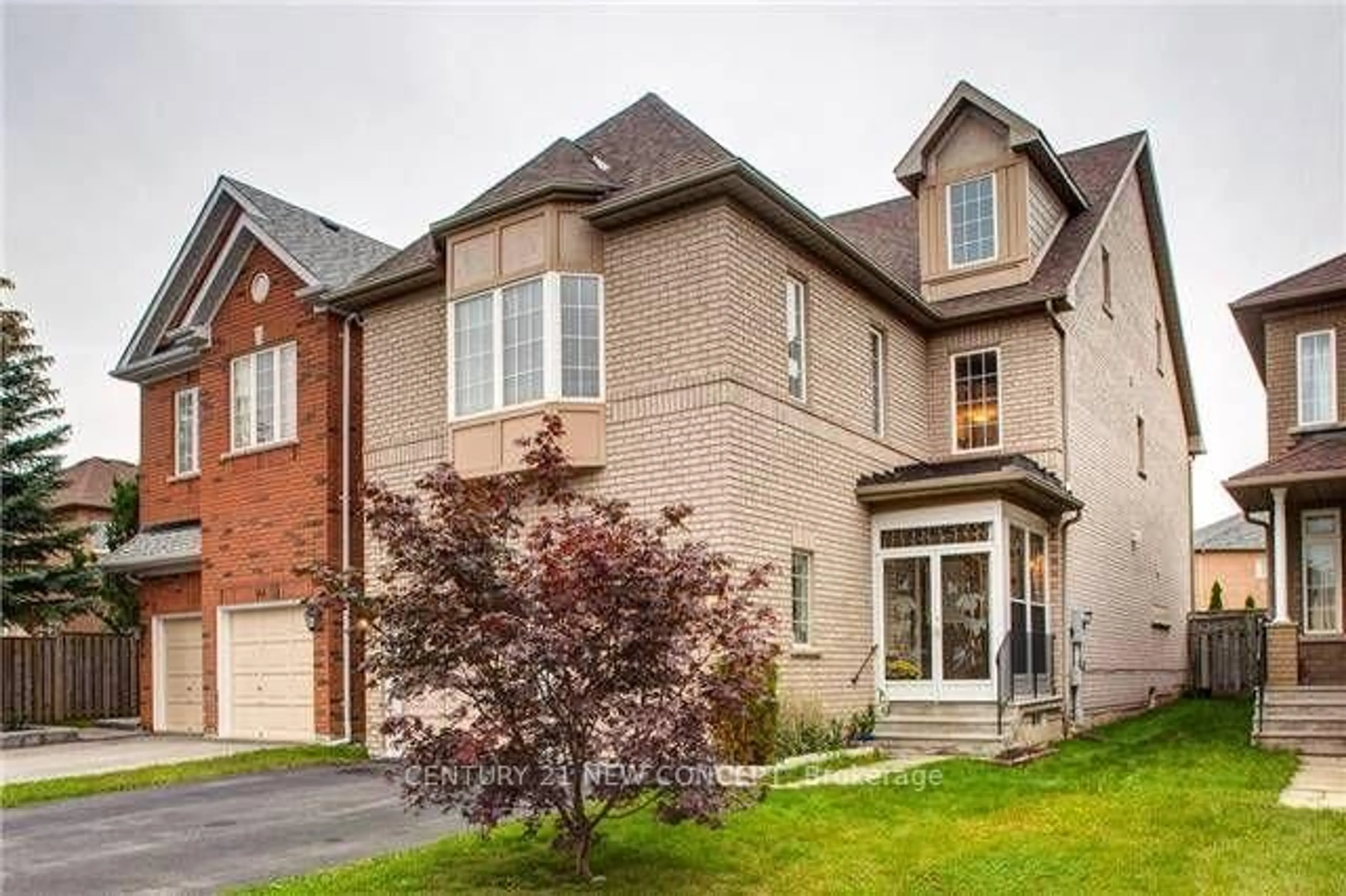 Home with brick exterior material, street for 146 Peninsula Cres, Richmond Hill Ontario L4S 1X9