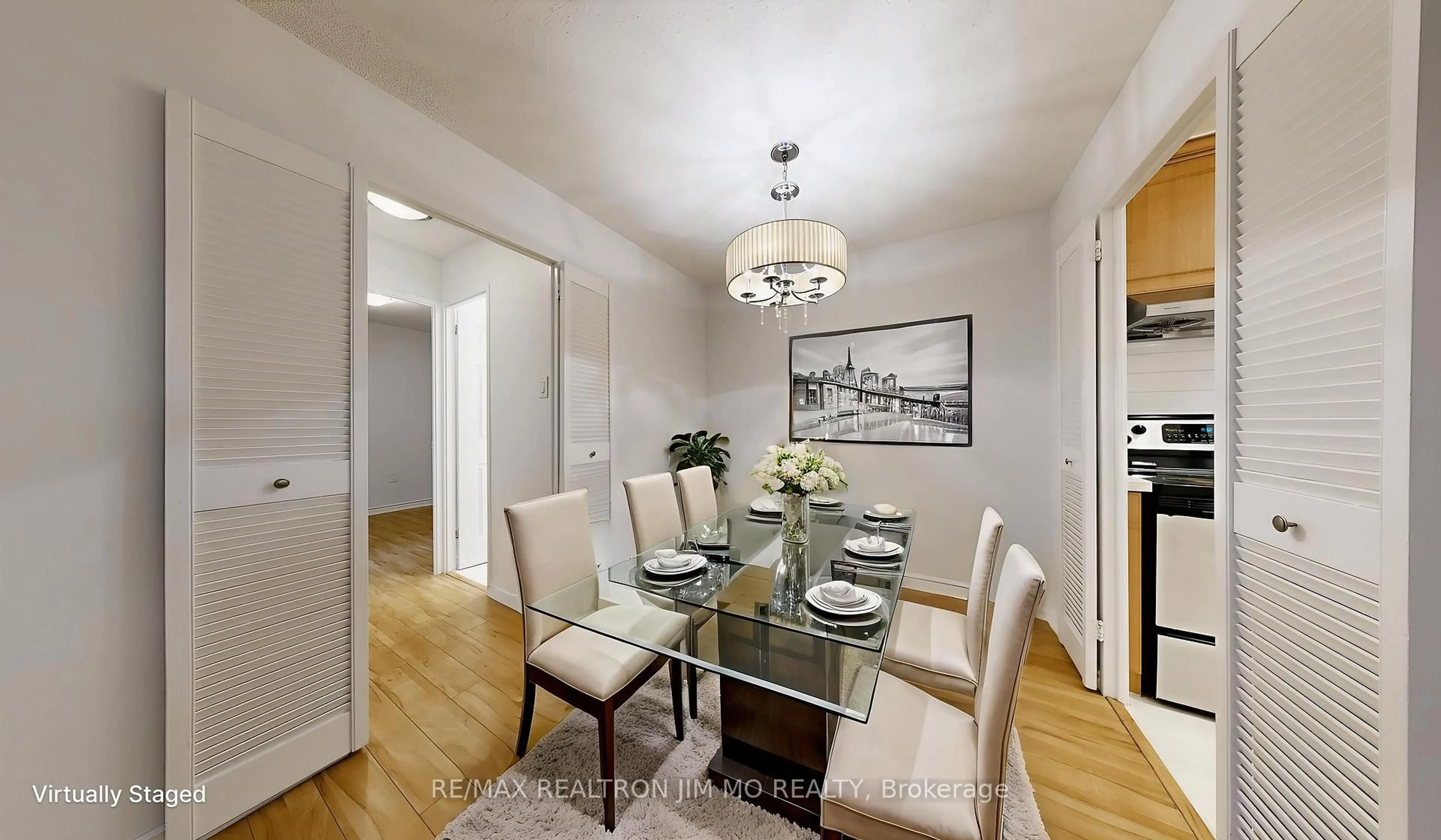 Dining room, wood/laminate floor for 16 Elgin St #332, Markham Ontario L3T 4T4