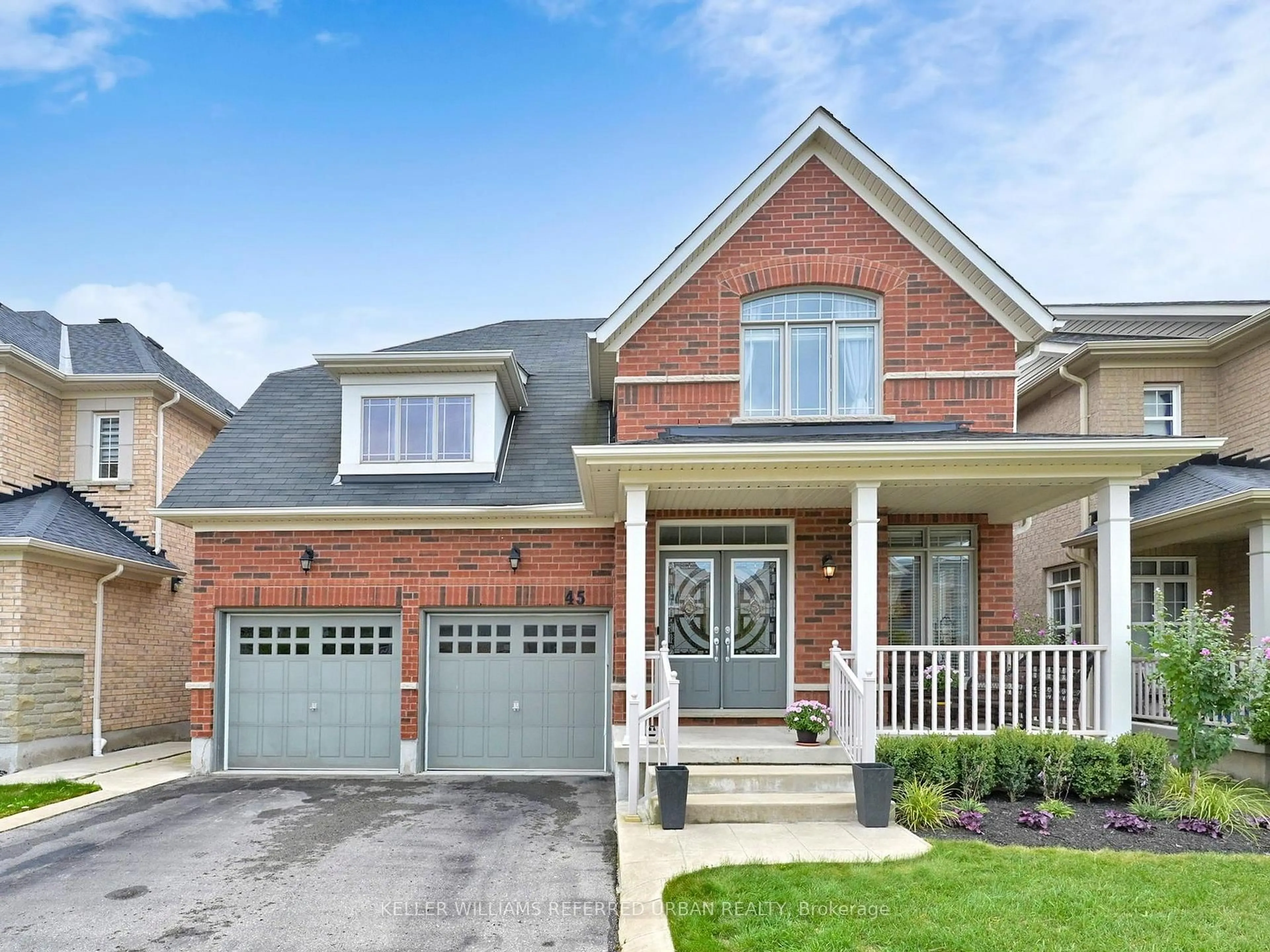 Home with brick exterior material, street for 45 Brookview Dr, Bradford West Gwillimbury Ontario L3Z 0S6