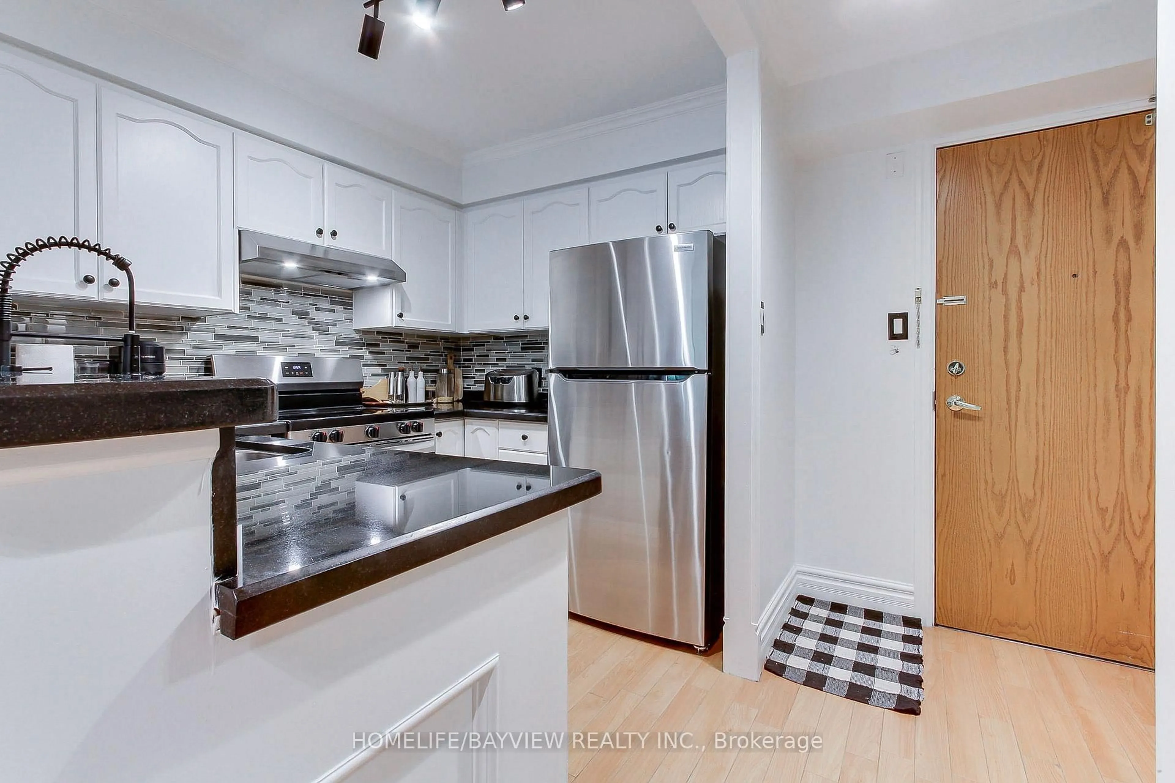 Standard kitchen, unknown for 245 Pine Grove Rd #110, Vaughan Ontario L4L 2H7