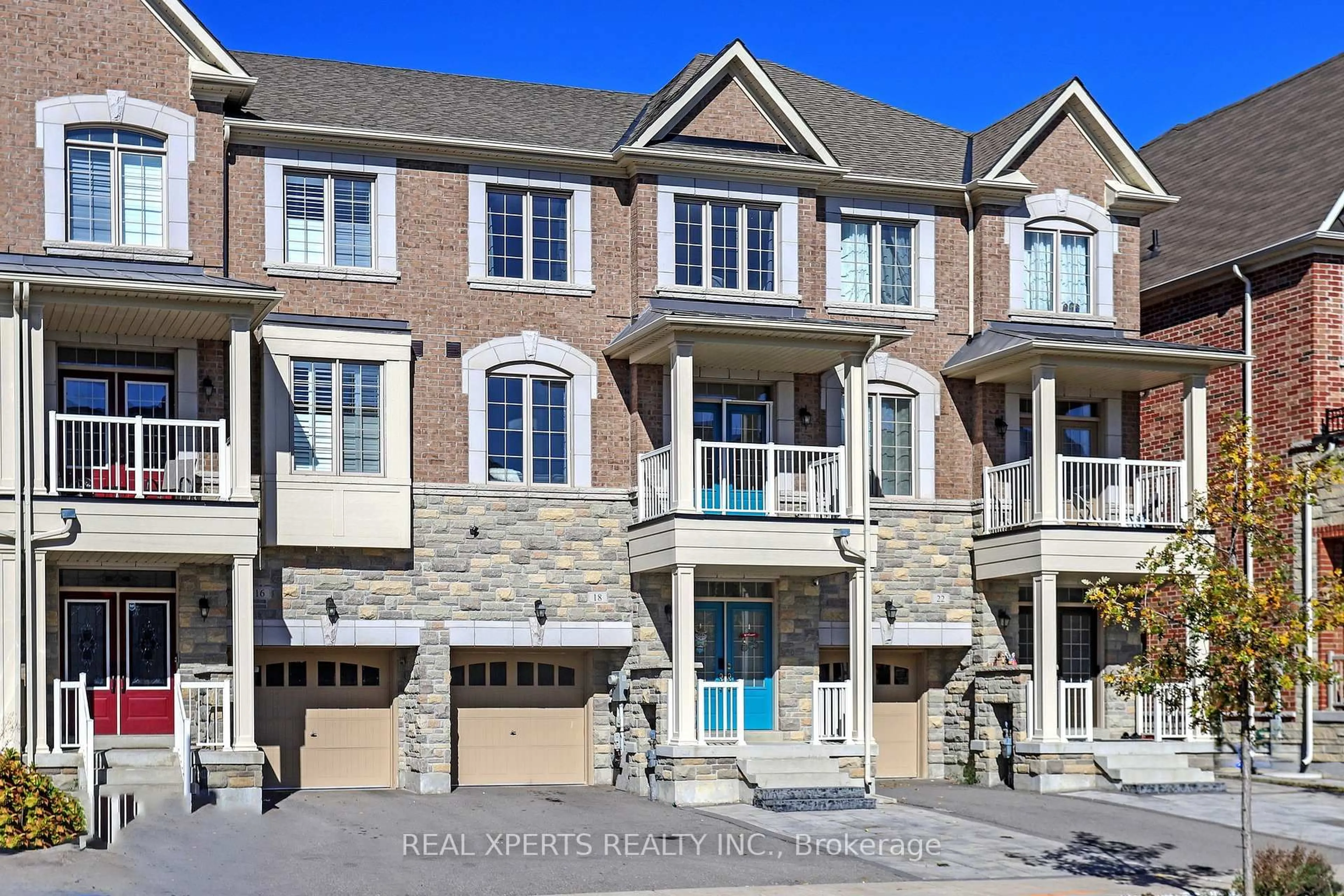 Home with brick exterior material, street for 18 Farooq Blvd, Vaughan Ontario L4H 4P3