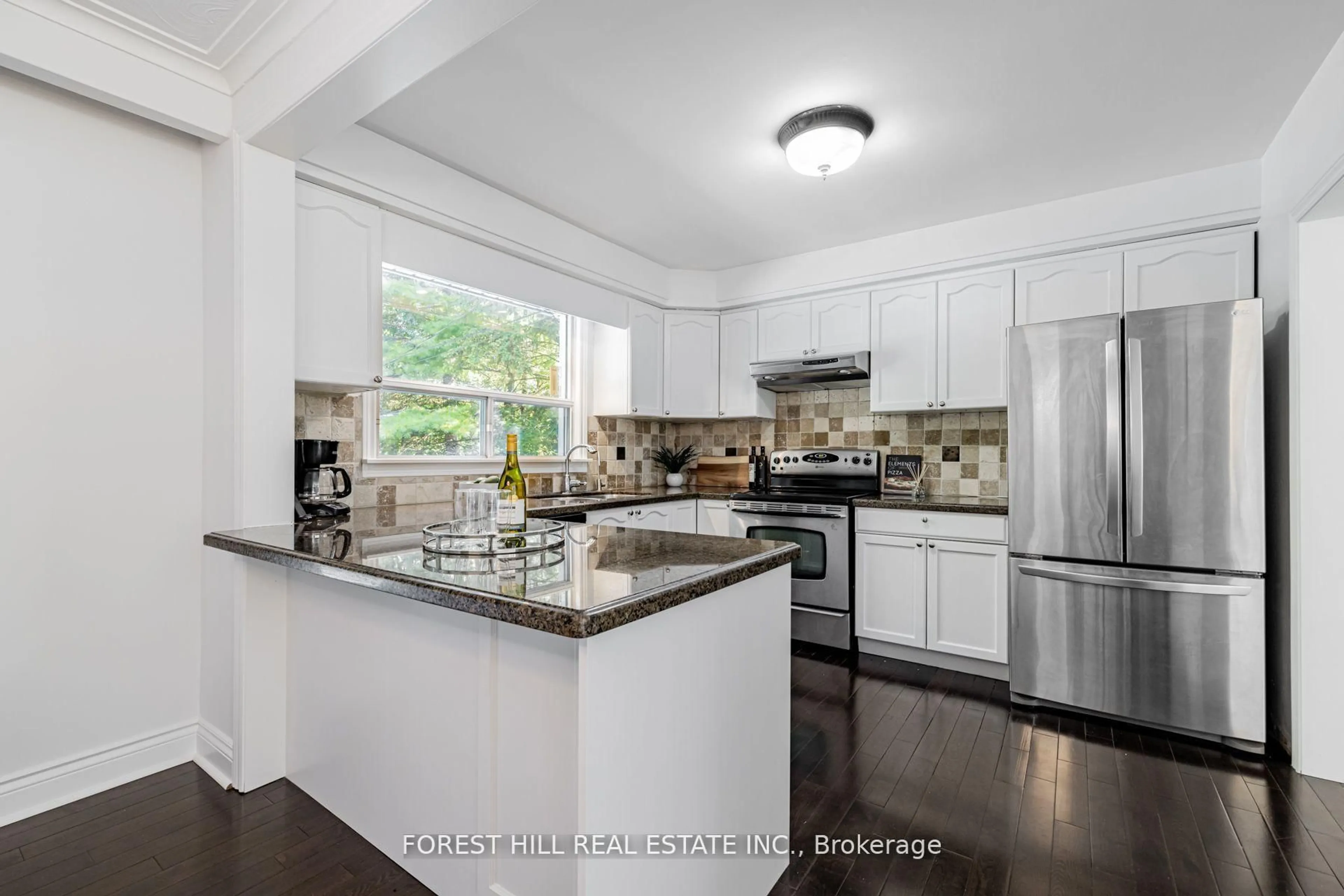 Open concept kitchen, ceramic/tile floor for 4 Dalmeny Rd, Markham Ontario L3T 1L9