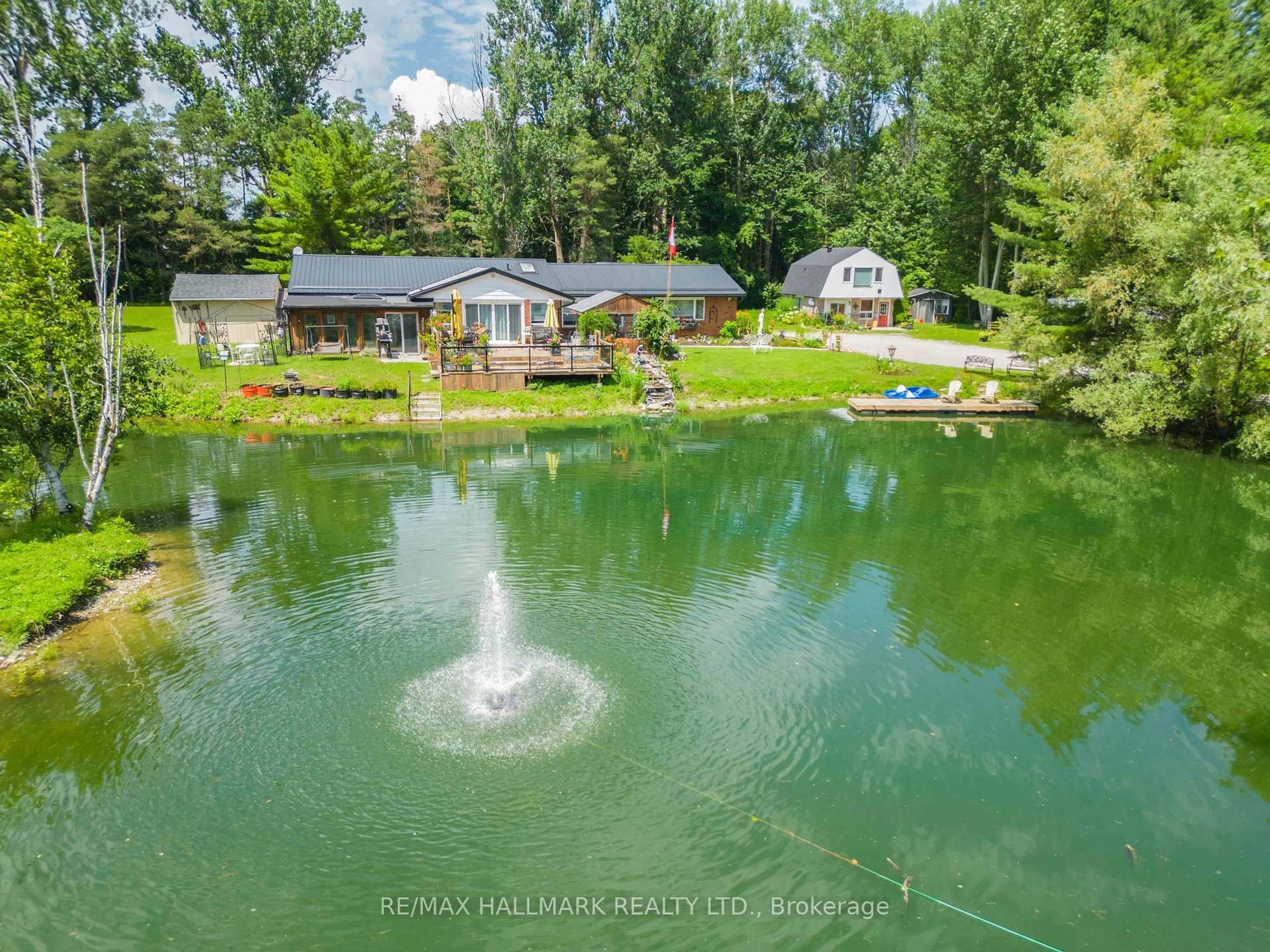 A pic from outside/outdoor area/front of a property/back of a property/a pic from drone, water/lake/river/ocean view for 1114 Goshen Rd, Innisfil Ontario L9S 2M5