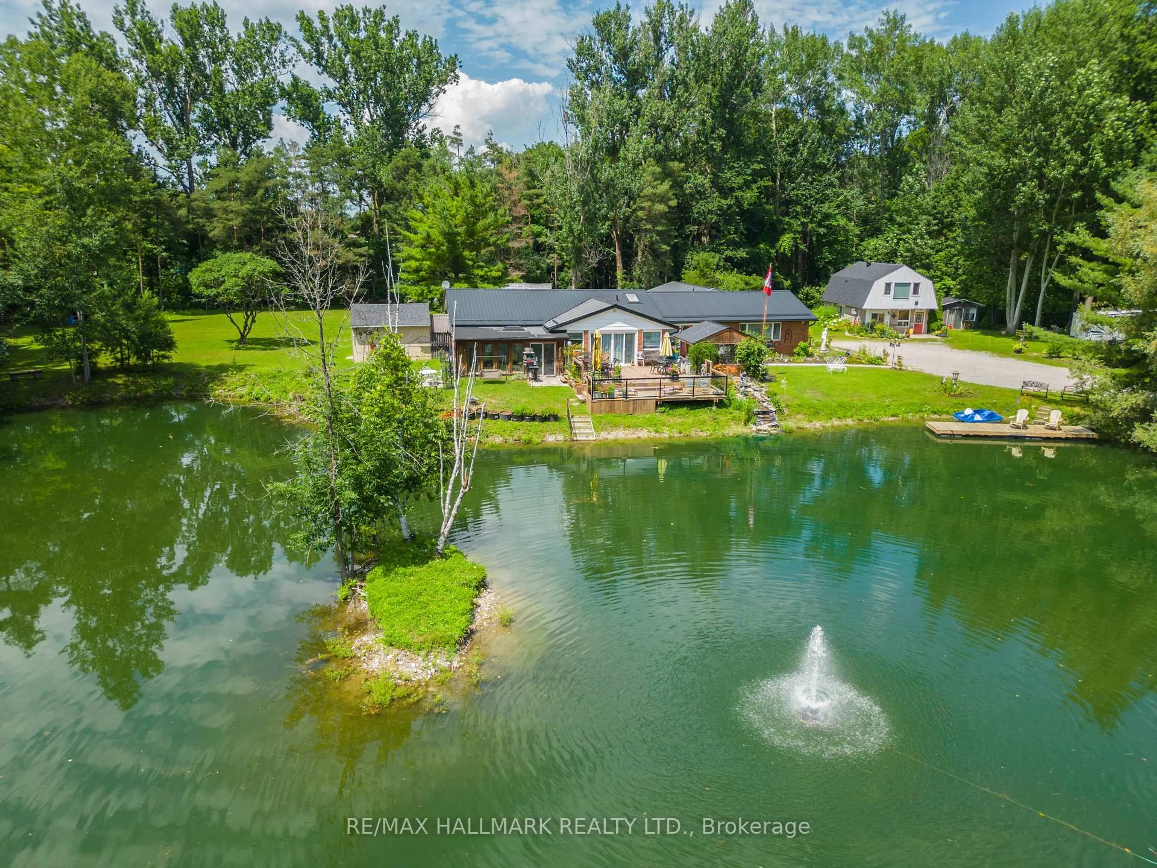A pic from outside/outdoor area/front of a property/back of a property/a pic from drone, water/lake/river/ocean view for 1114 Goshen Rd, Innisfil Ontario L9S 2M5