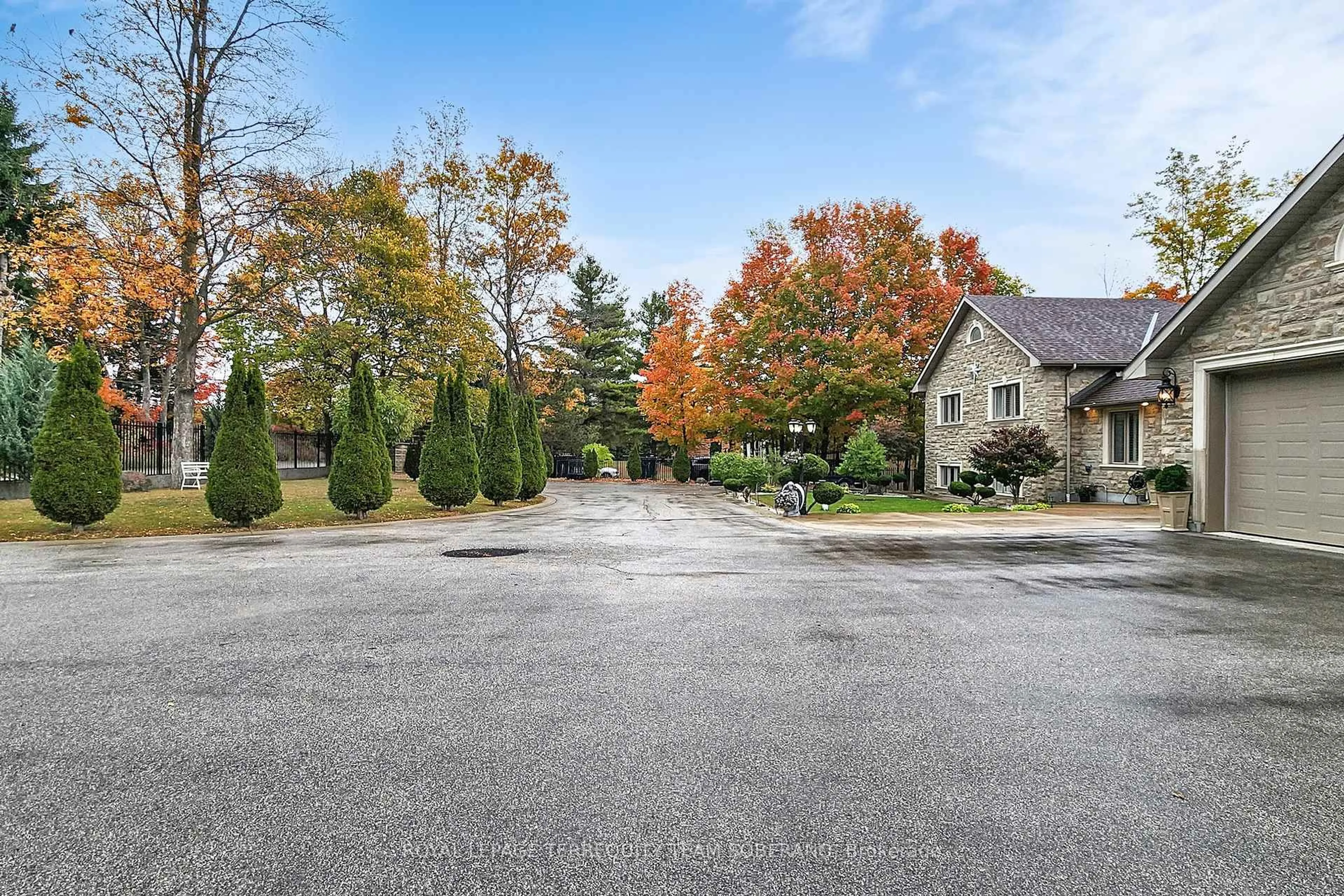 Unknown for 2981 Ninth Line, Bradford West Gwillimbury Ontario L3Z 2A5