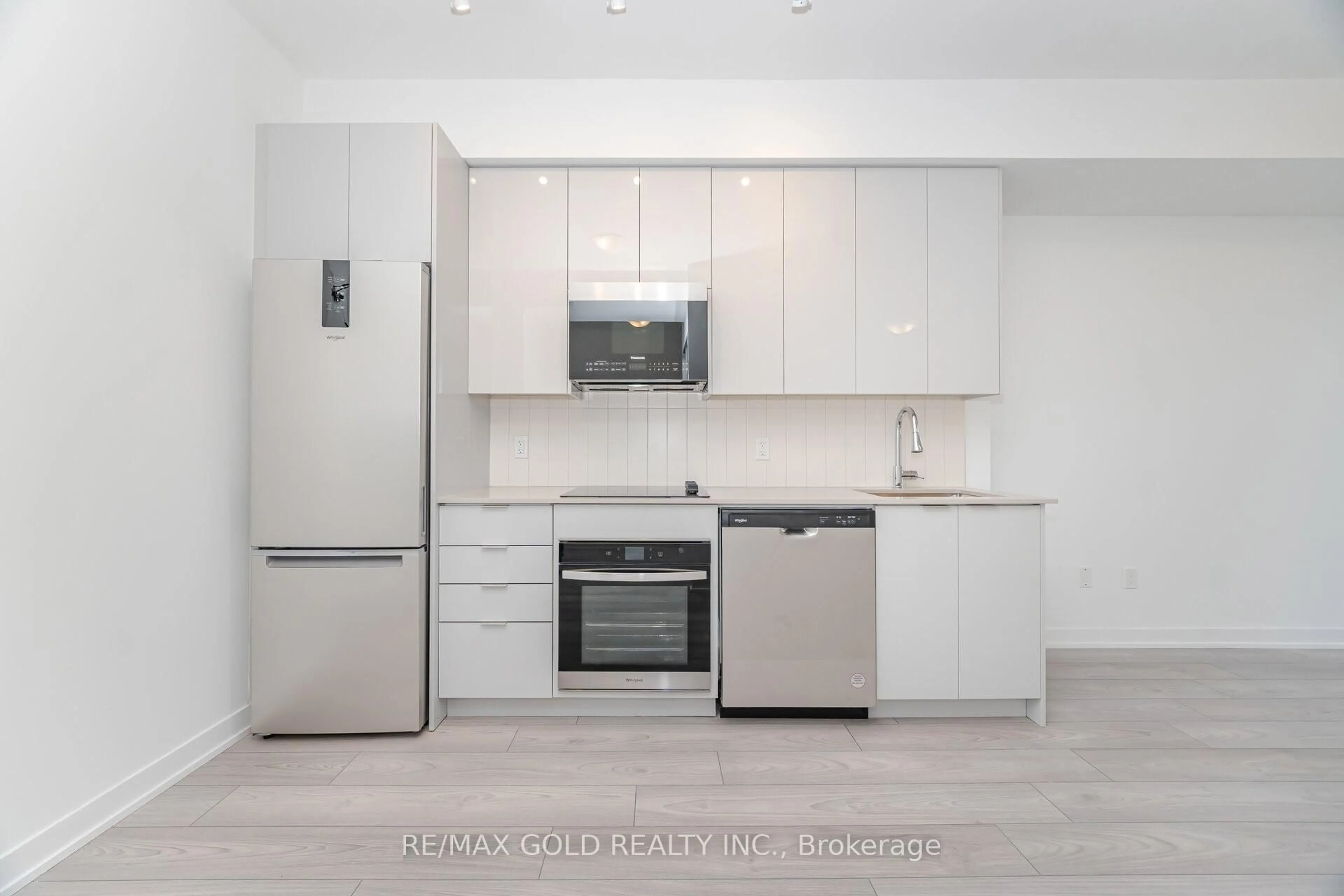 Standard kitchen, unknown for 474 Caldari Rd #311, Vaughan Ontario L4K 0R5