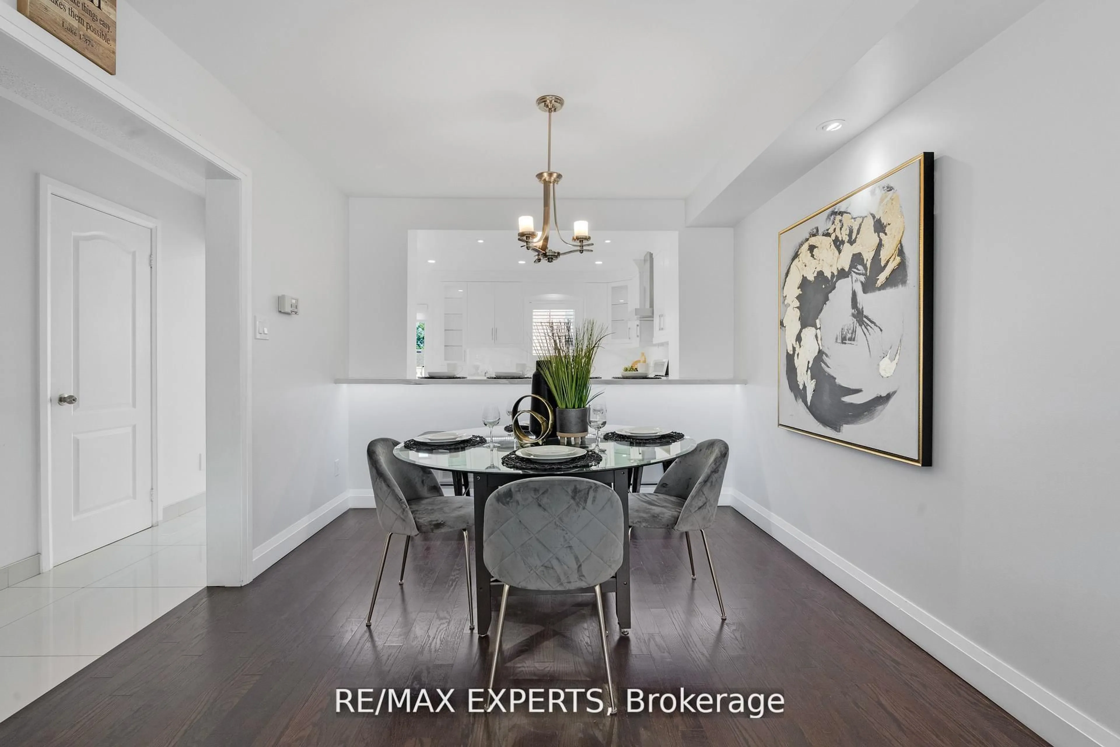 Dining room, unknown for 19 Foxchase Ave #32, Vaughan Ontario L4L 9M9