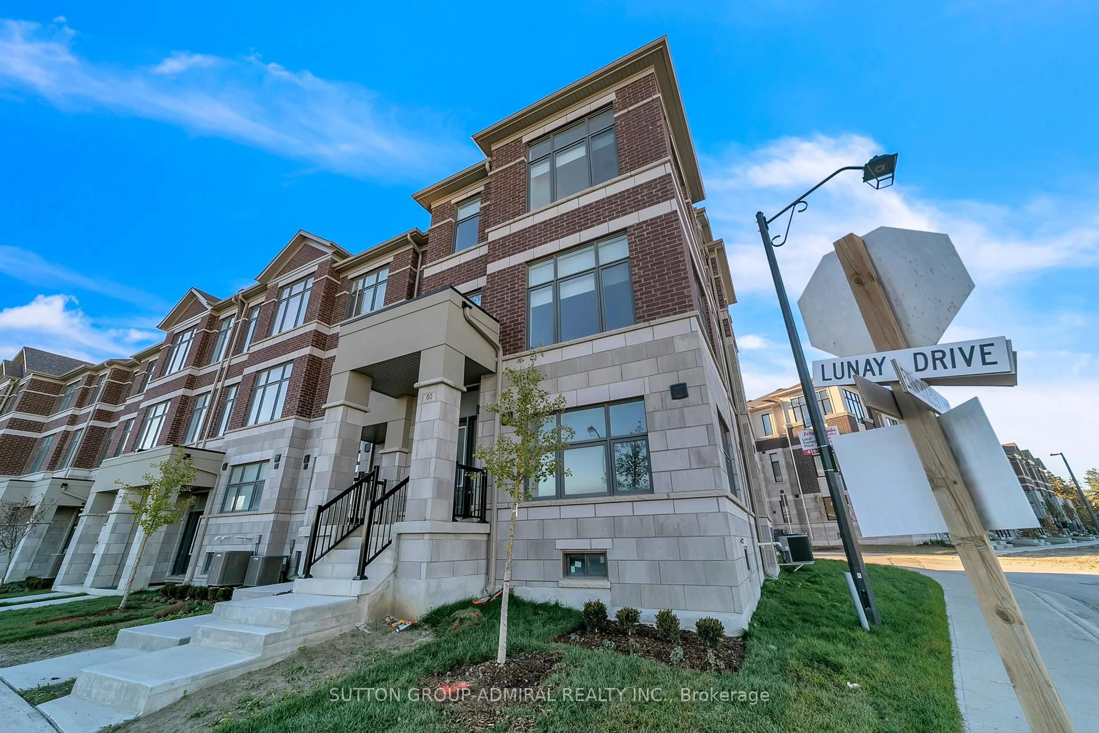 Home with brick exterior material, street for 60 Lunay Dr, Richmond Hill Ontario L4S 0P2