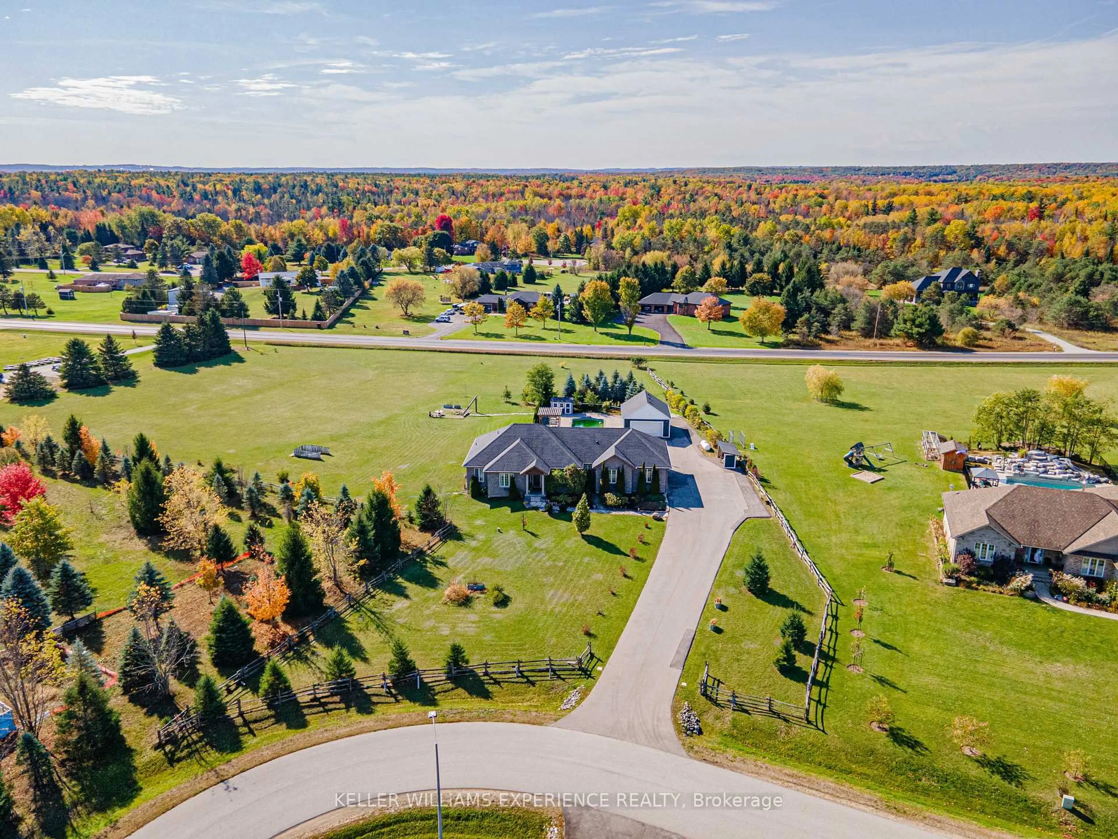 A pic from outside/outdoor area/front of a property/back of a property/a pic from drone, mountain view for 2 Harry Parker Pl, Adjala-Tosorontio Ontario L0M 1J0